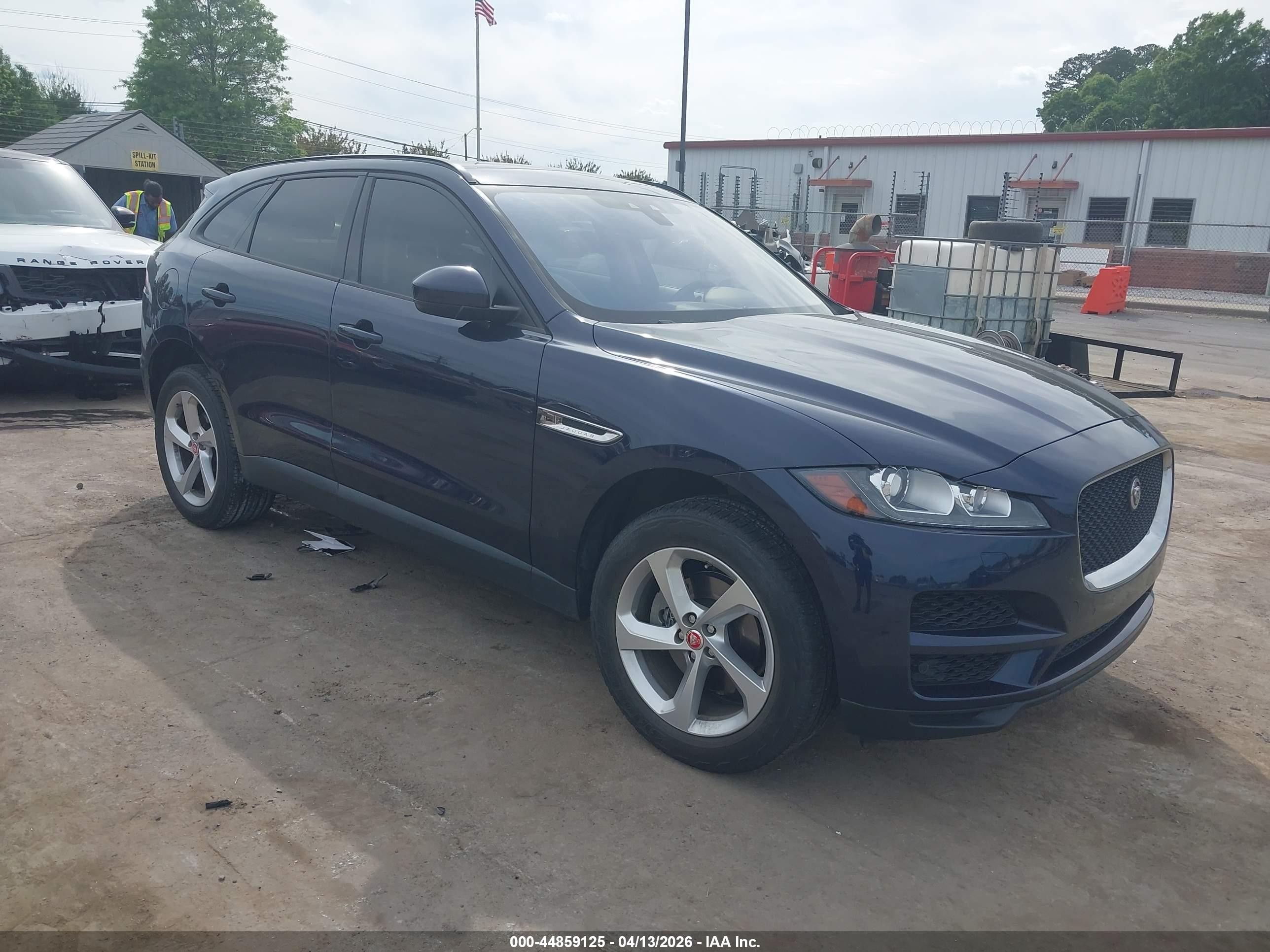 2018 Jaguar F-Pace 25t Premium, VIN SADCJ2FX3JA263187 — Пожар в моторном отсеке