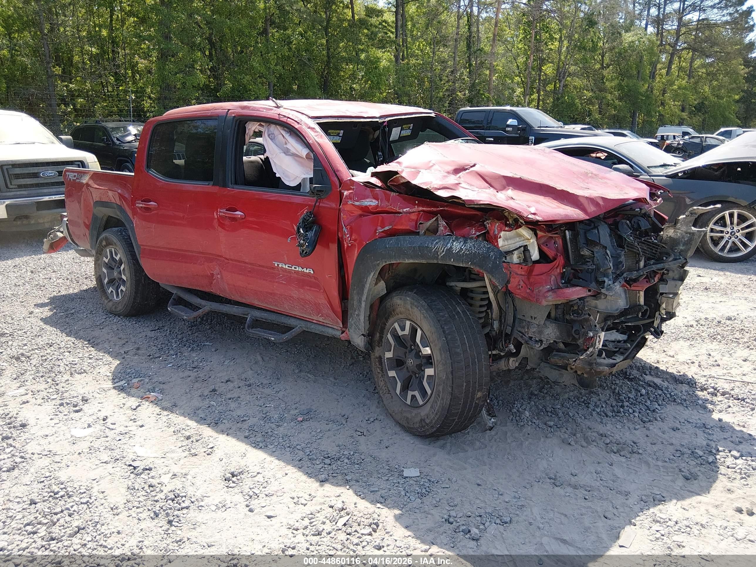 2019 Toyota Tacoma TRD Sport, VIN 3TMCZ5AN9KM247897 — All over