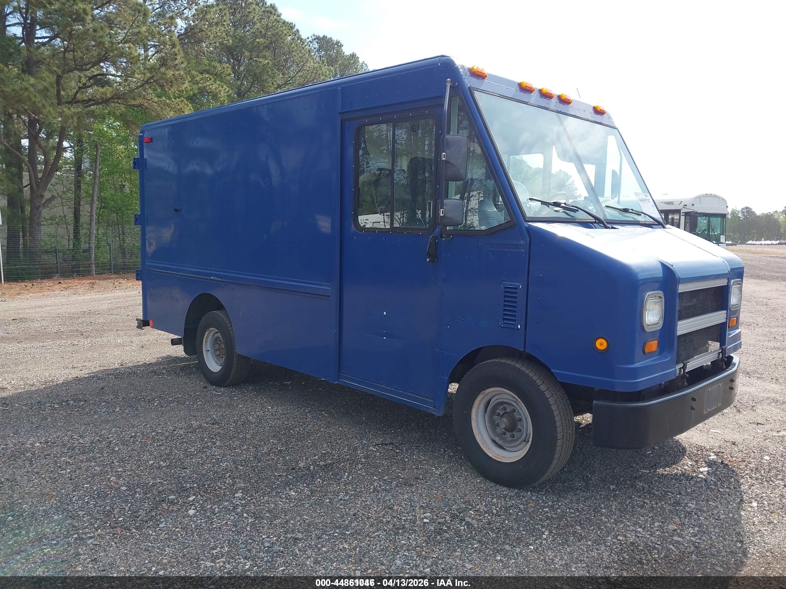 2006 Ford E-350, VIN 1FCJE39L76HA19725 — Normal wear