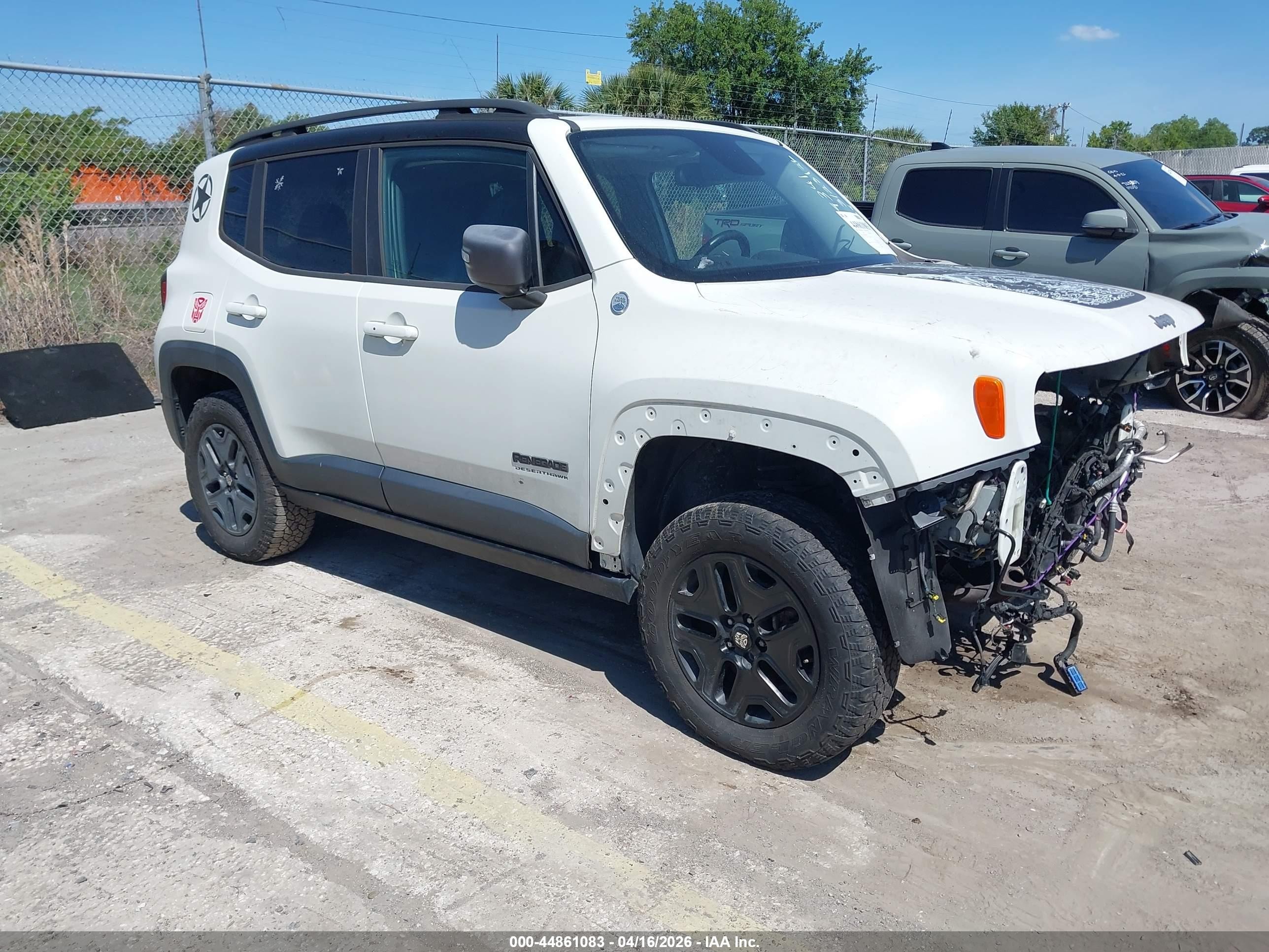 2017 Jeep Renegade Trailhawk, VIN ZACCJBCB1HPE89341 — Stripped