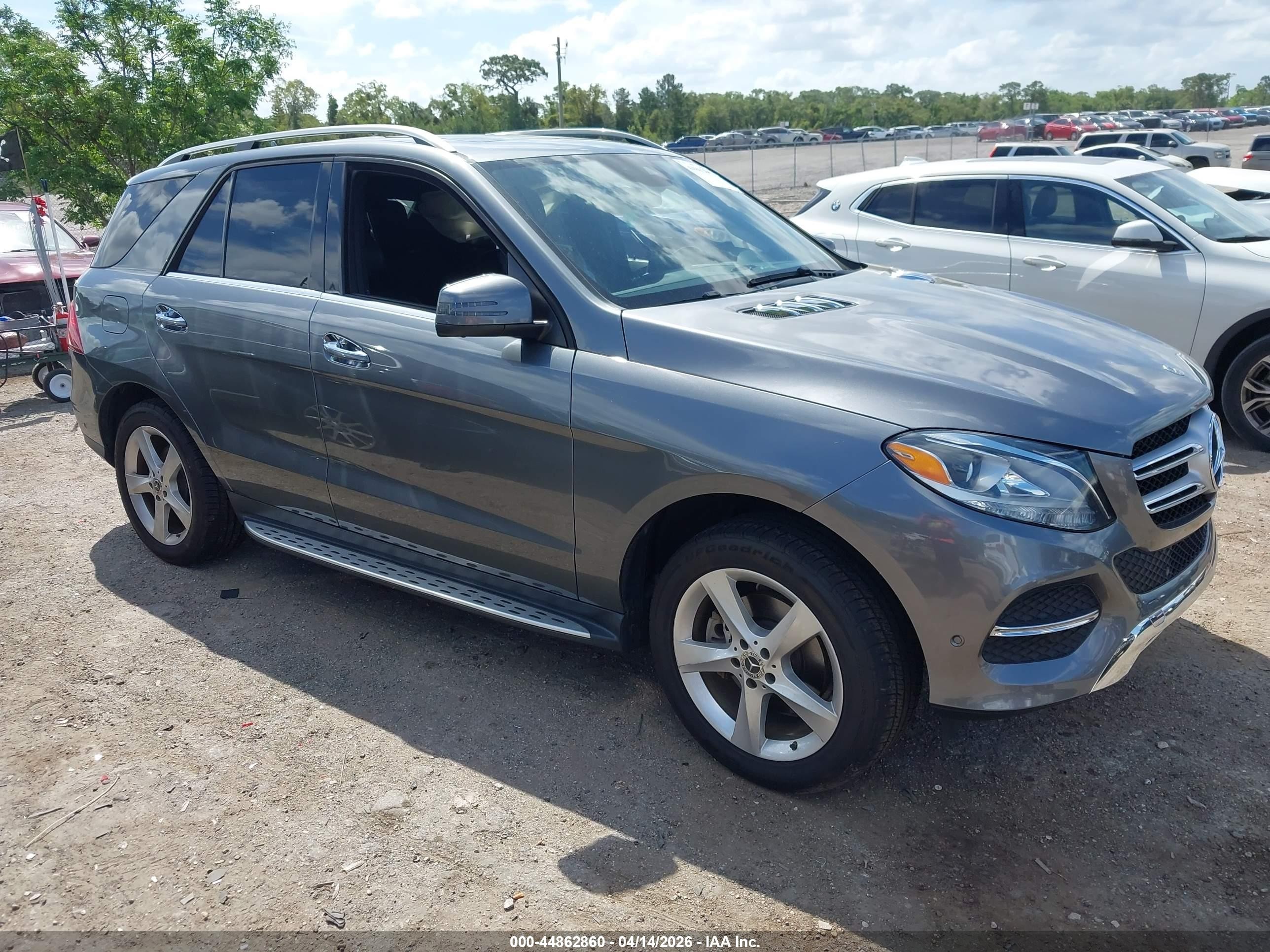 2018 Mercedes-Benz GLE 350, VIN 4JGDA5HB2JB157080 — Side