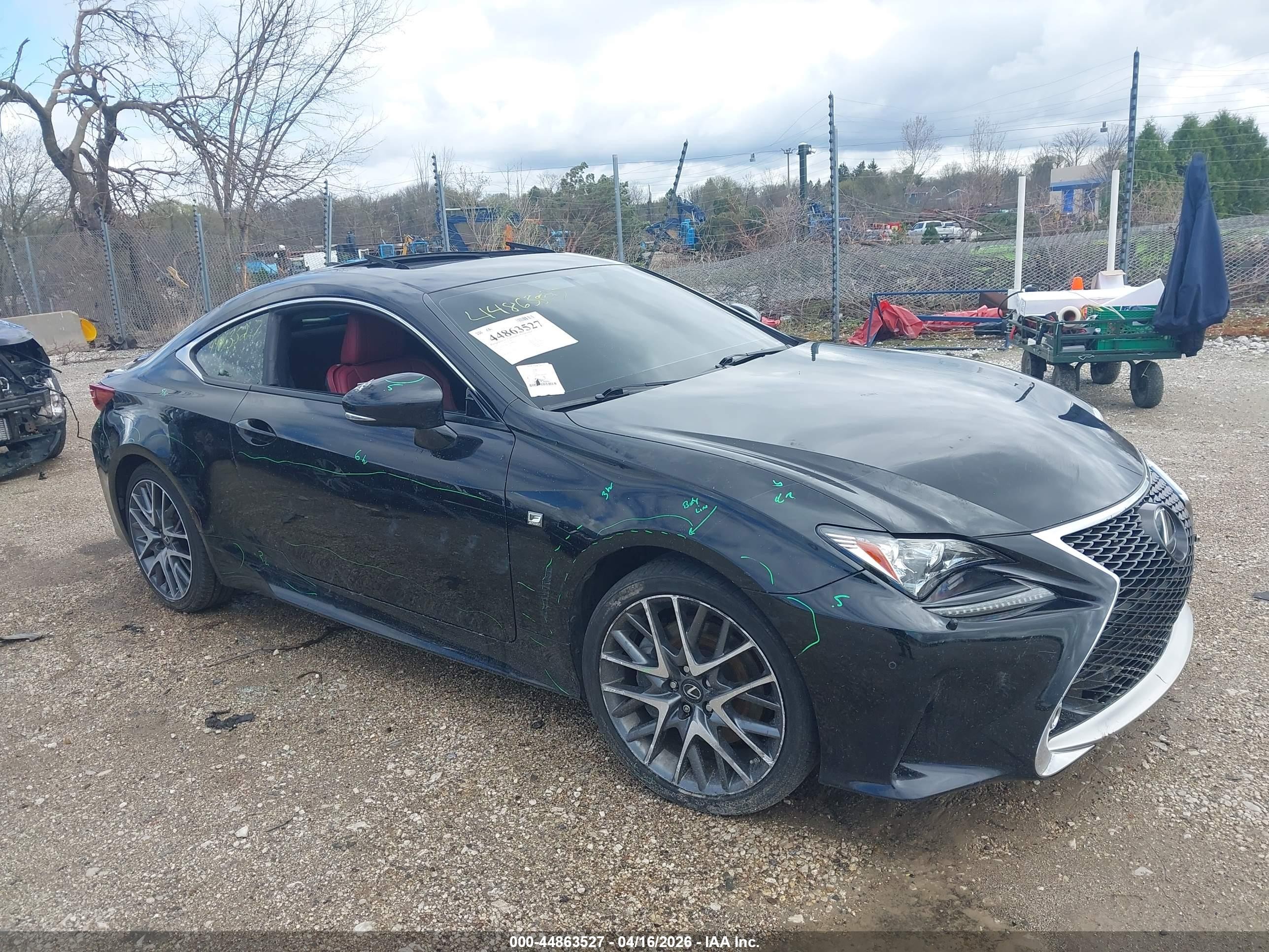 2015 Lexus RC 350 F Sport, VIN JTHSE5BC3F5004083 — Стихия