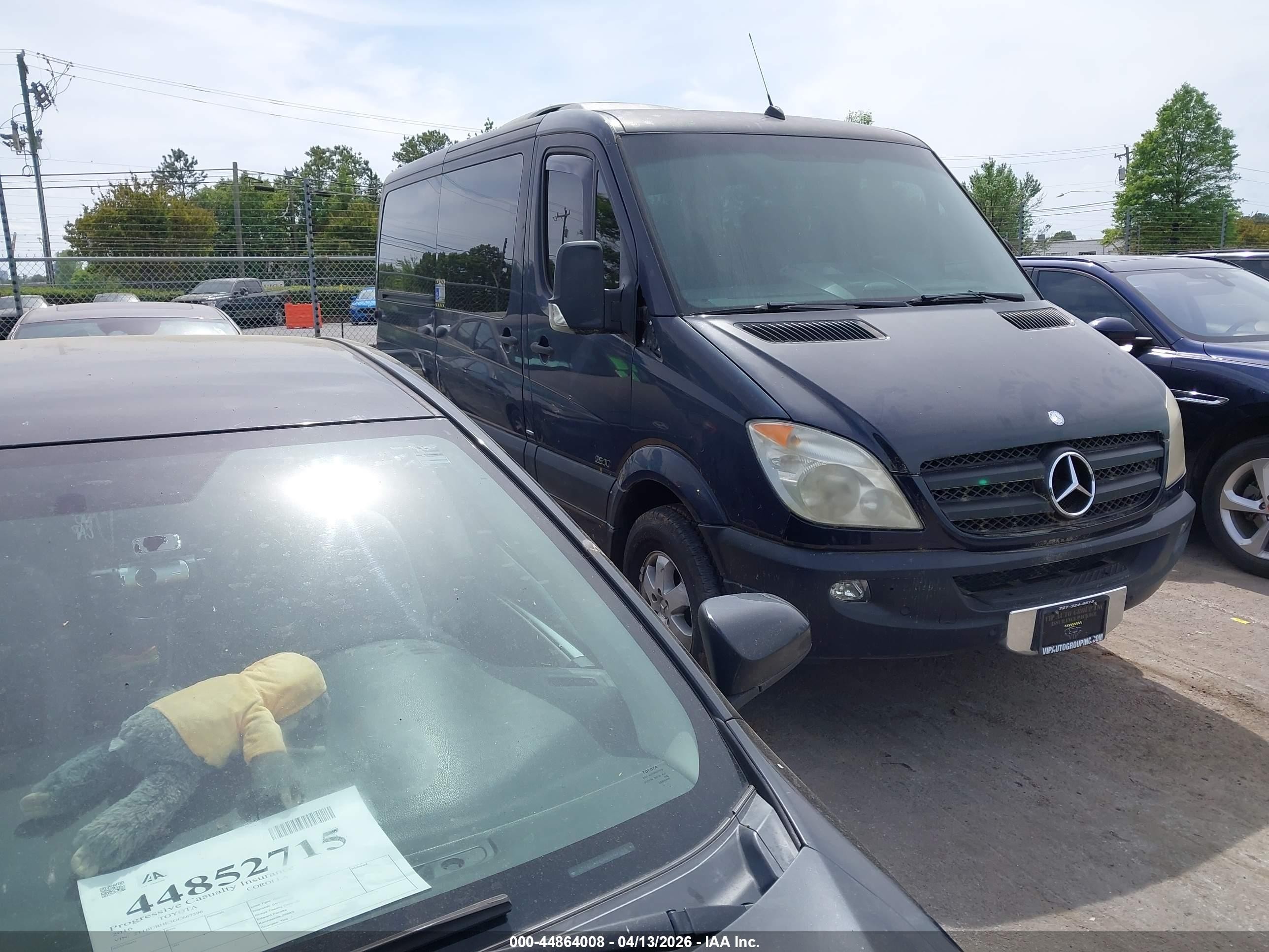 2011 Mercedes-Benz Sprinter Passenger, VIN WDZPE7CC0B5506187 — Normal wear
