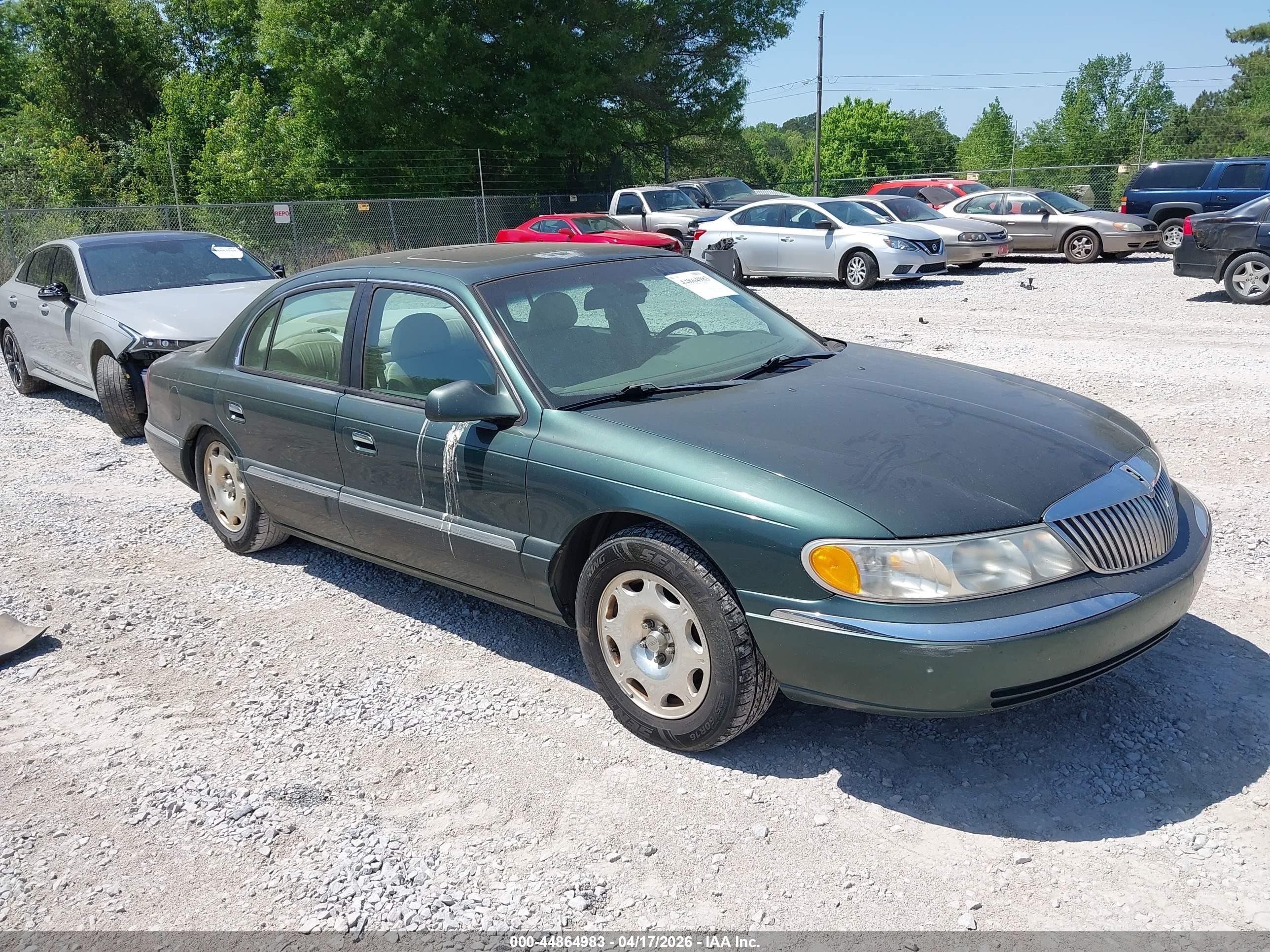 1999 Lincoln Continental, VIN 1LNHM97V0XY704705 — Обычный износ