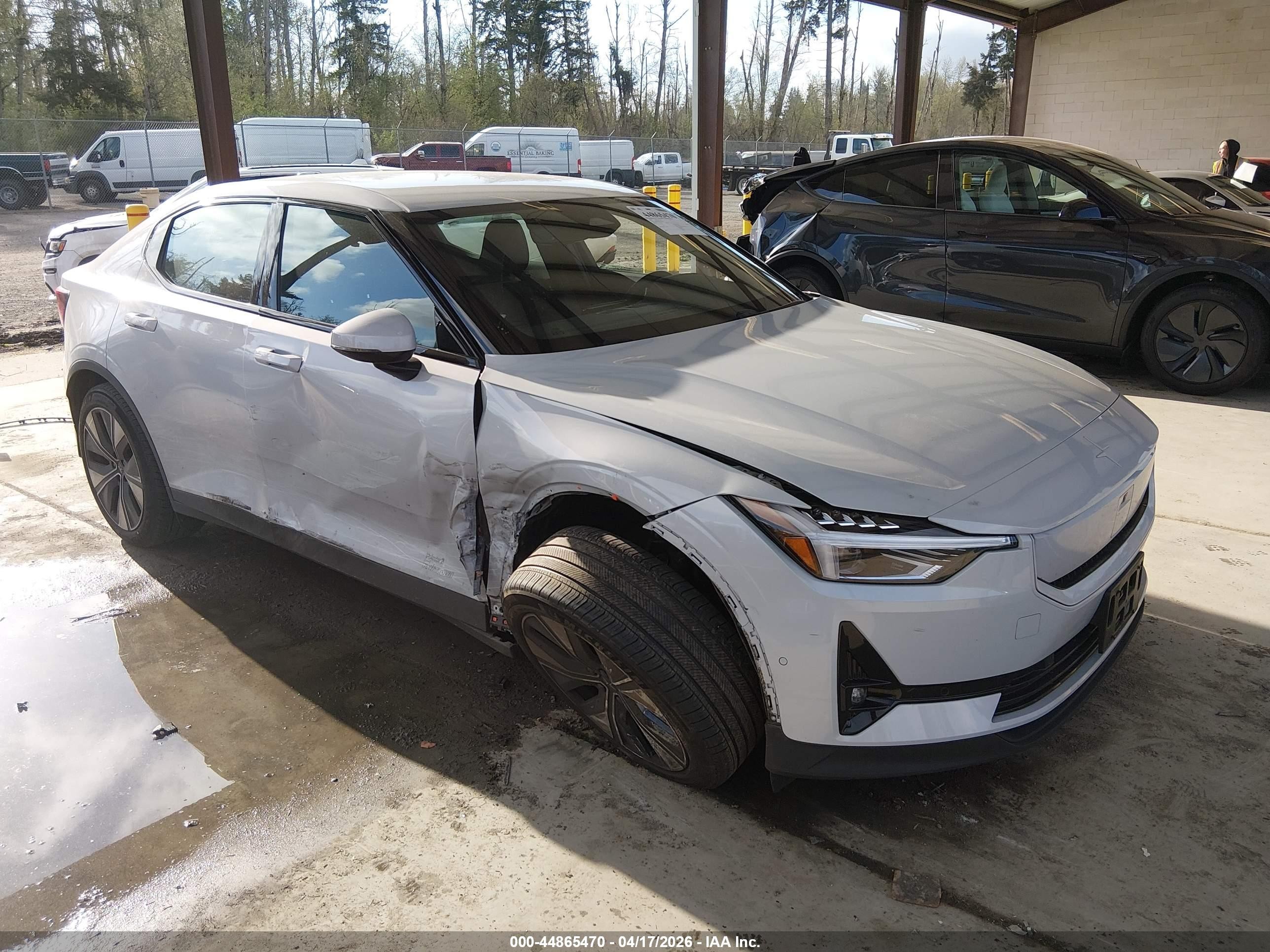 2024 Polestar 2, VIN YSMFD3KA3RL216656 — Бок