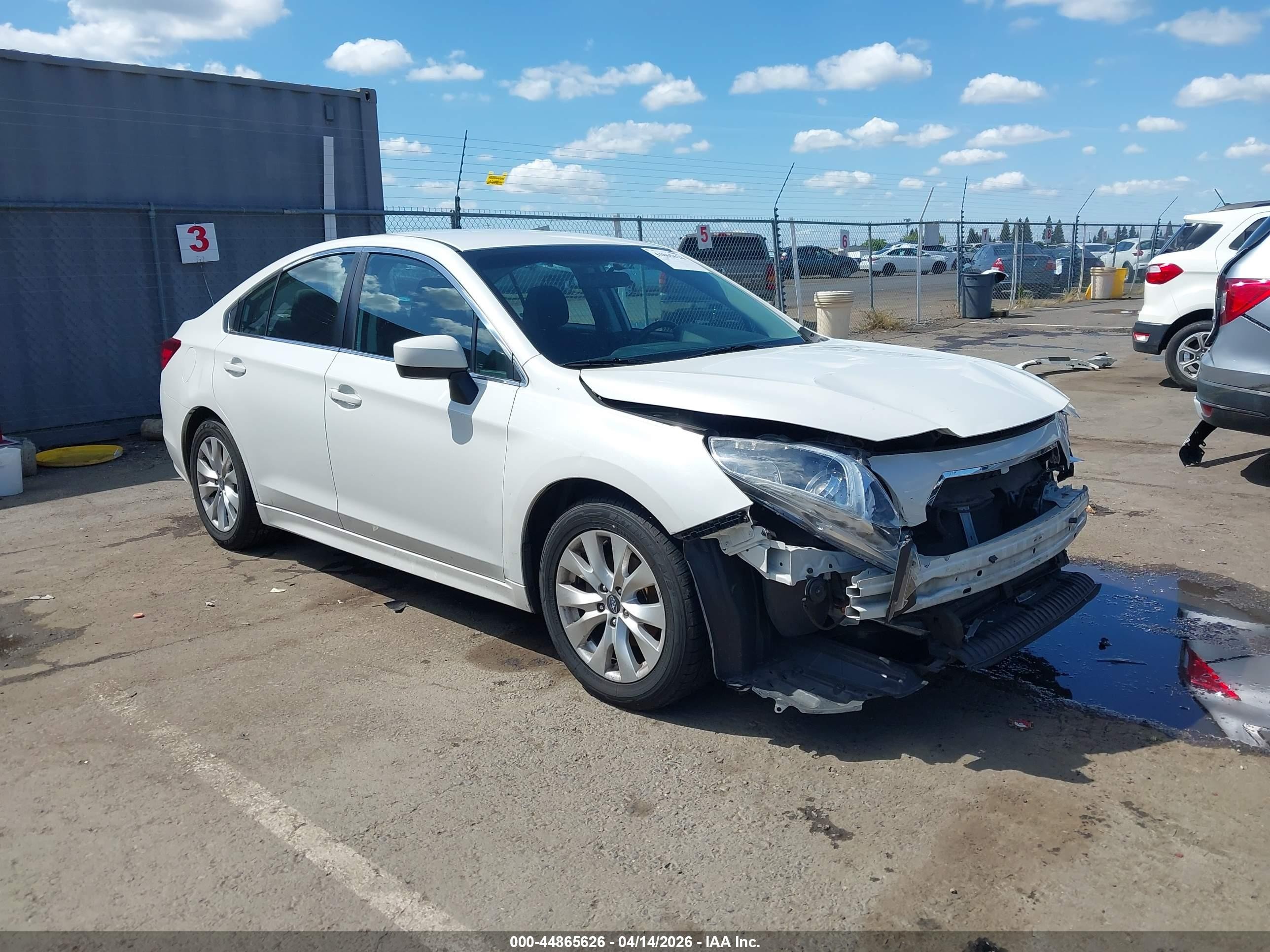 2017 Subaru Legacy Premium, VIN 4S3BNAC64H3067095 — Front end