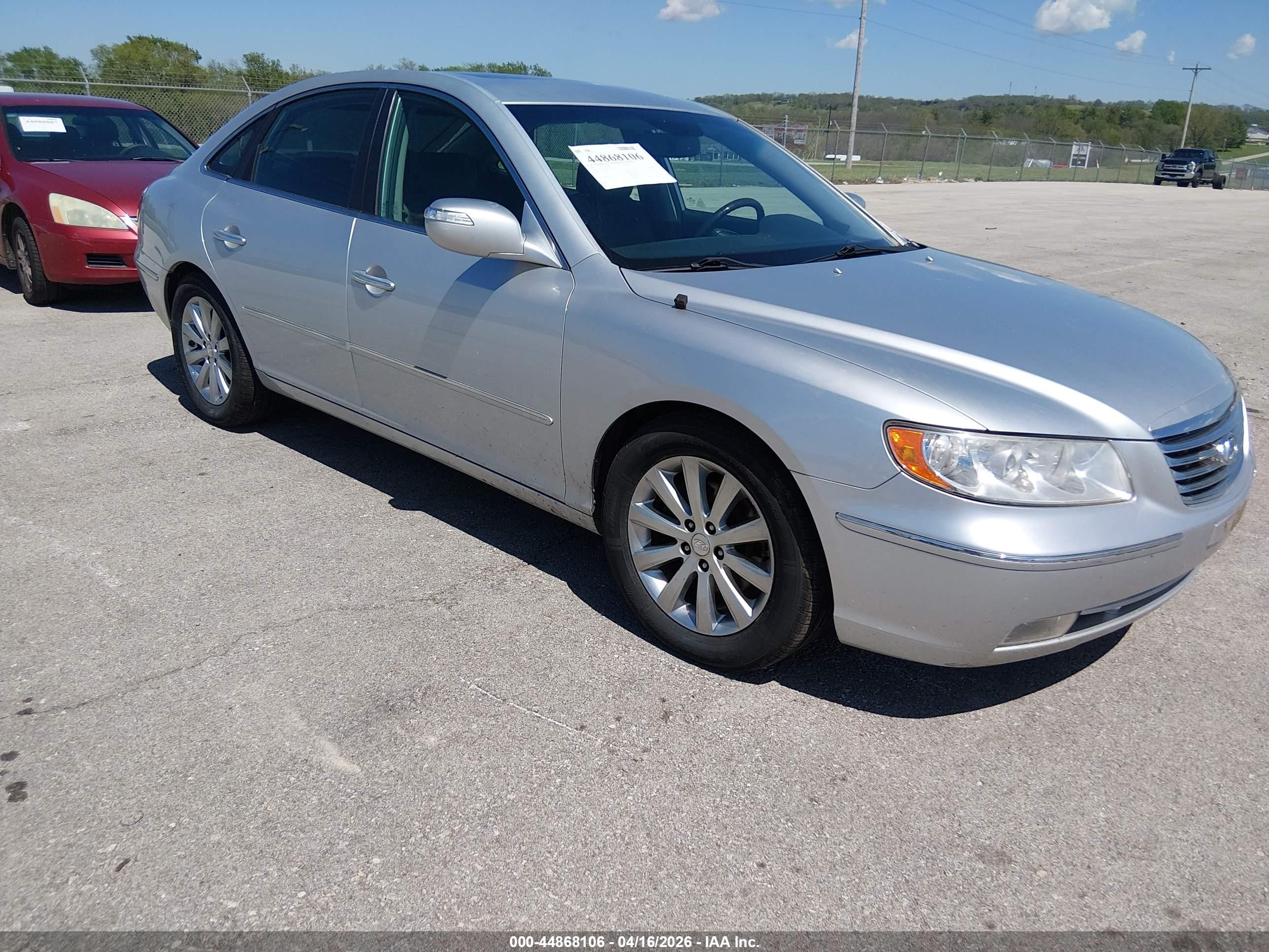 2010 Hyundai Azera Limited, VIN KMHFC4DF7AA451280 — Обычный износ
