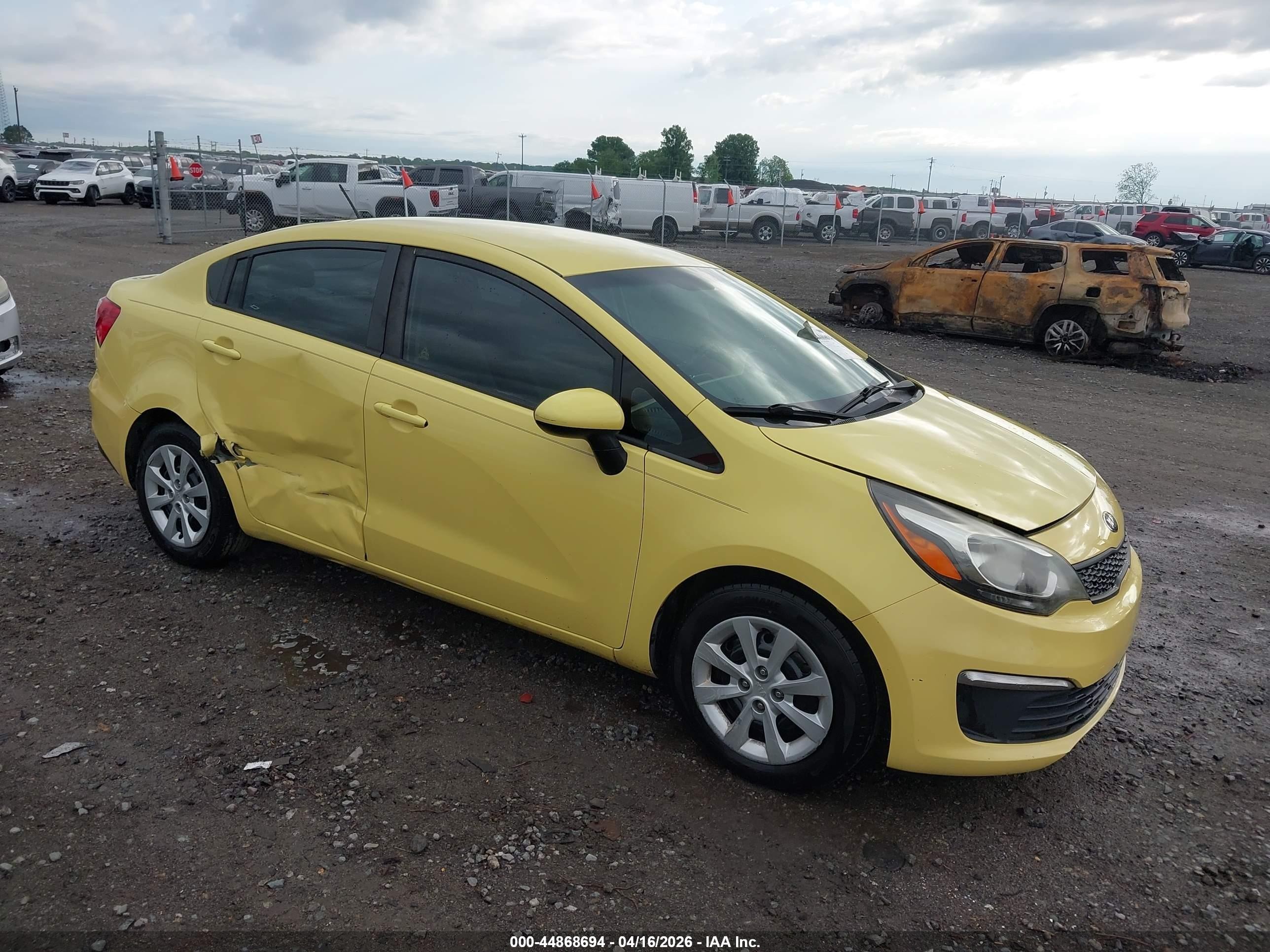 2016 Kia Rio LX, VIN KNADM4A31G6686625 — Side
