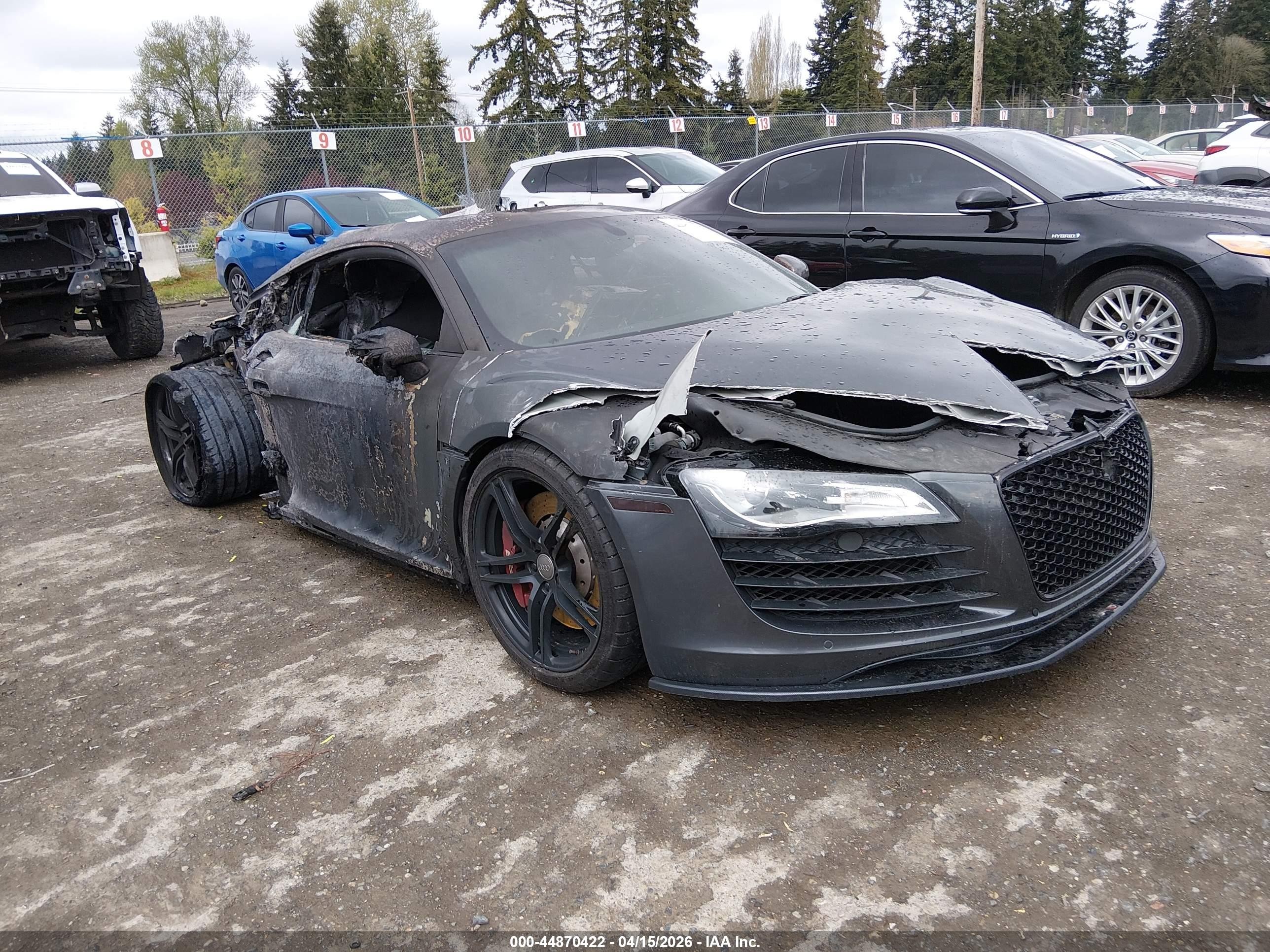 2009 Audi R8 4.2L, VIN WUAAU34239N003001 — Engine fire