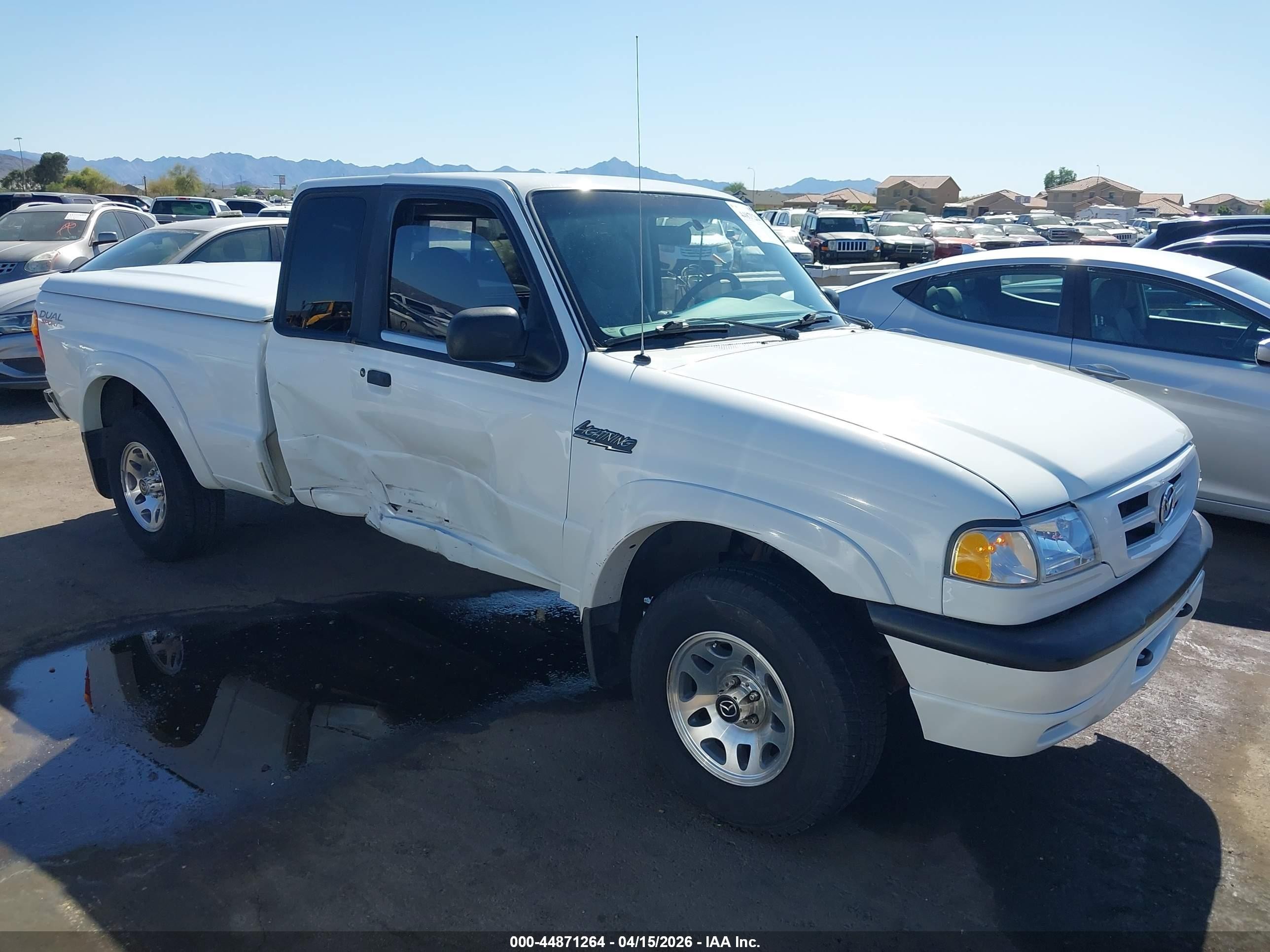 2001 Mazda B-Series DS, VIN 4F4YR16E41TM32549 — Бок