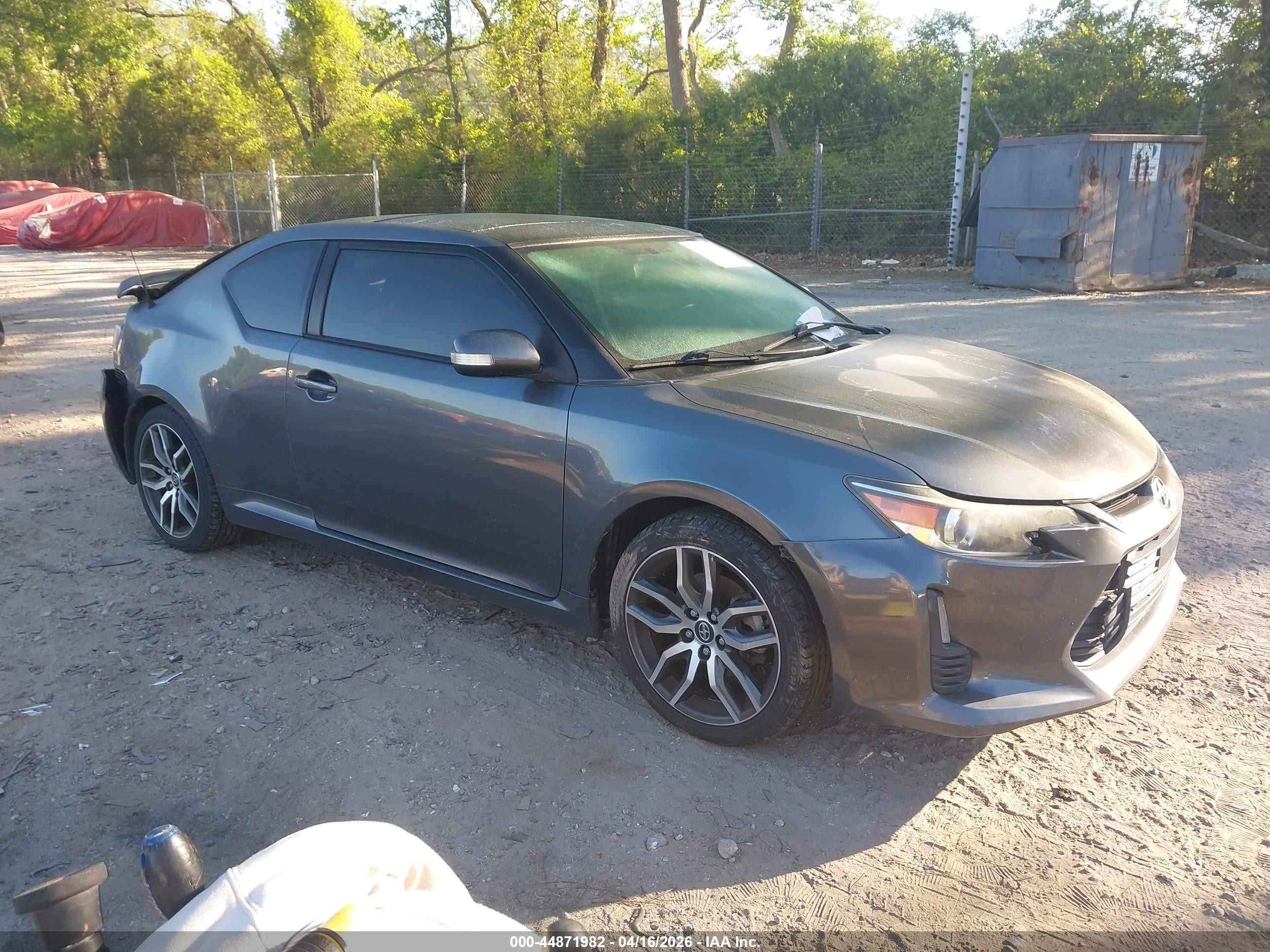 2014 Scion tC, VIN JTKJF5C73E3083821 — Rear end