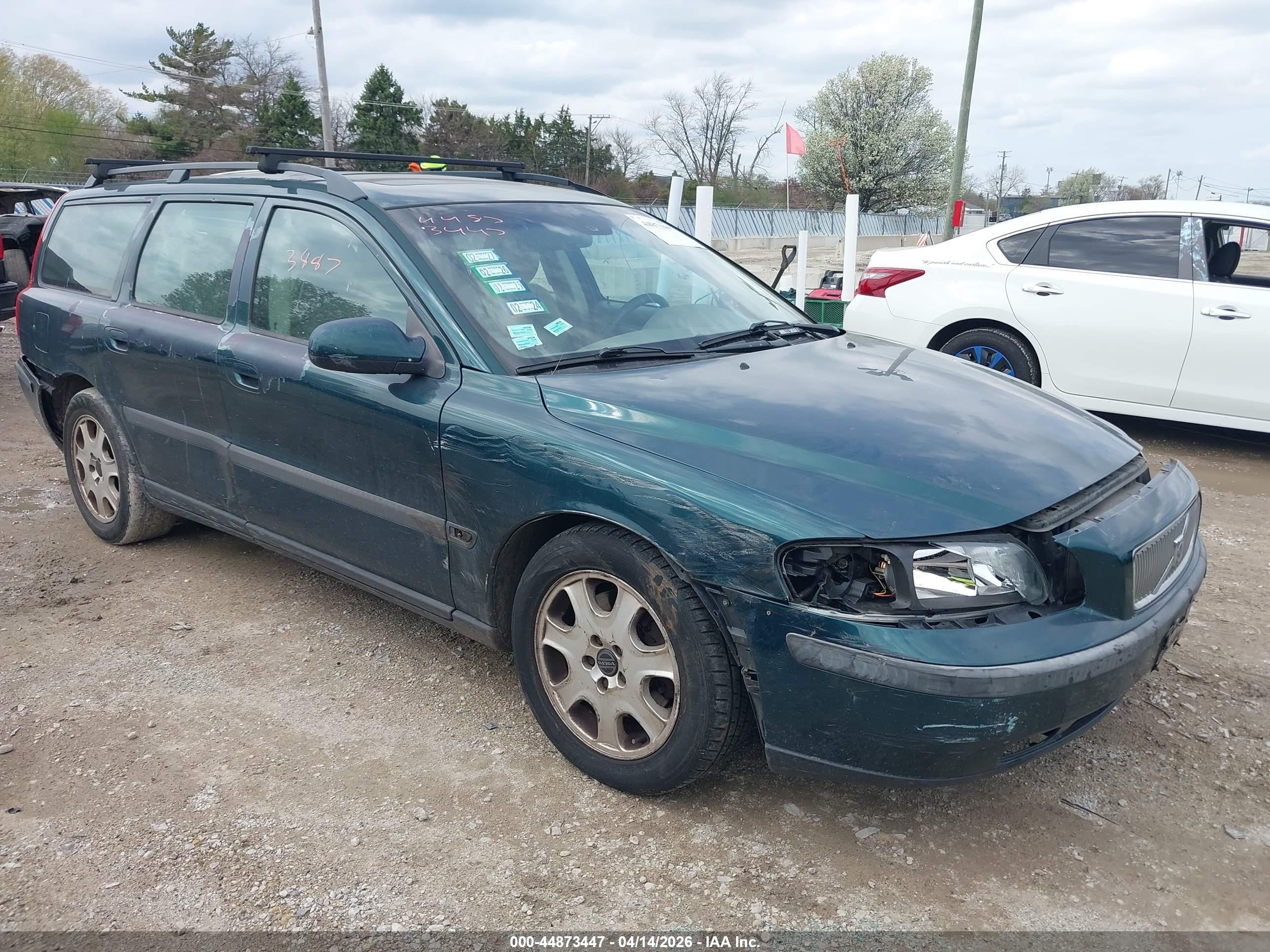 2001 Volvo V70, VIN YV1SW53D412072189 — Не указано