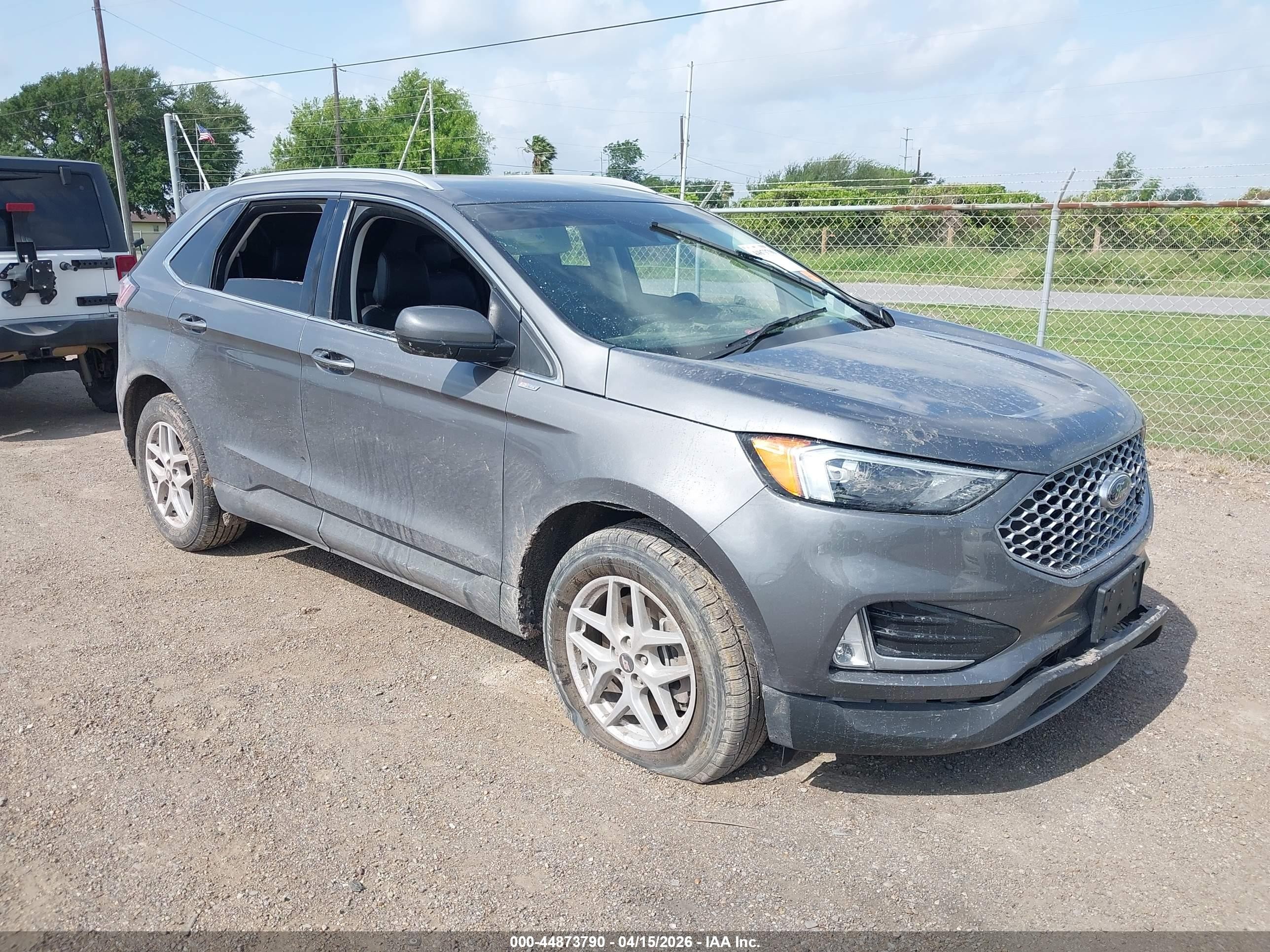 2024 Ford Edge SEL, VIN 2FMPK4J94RBA64871 — Fresh water flood