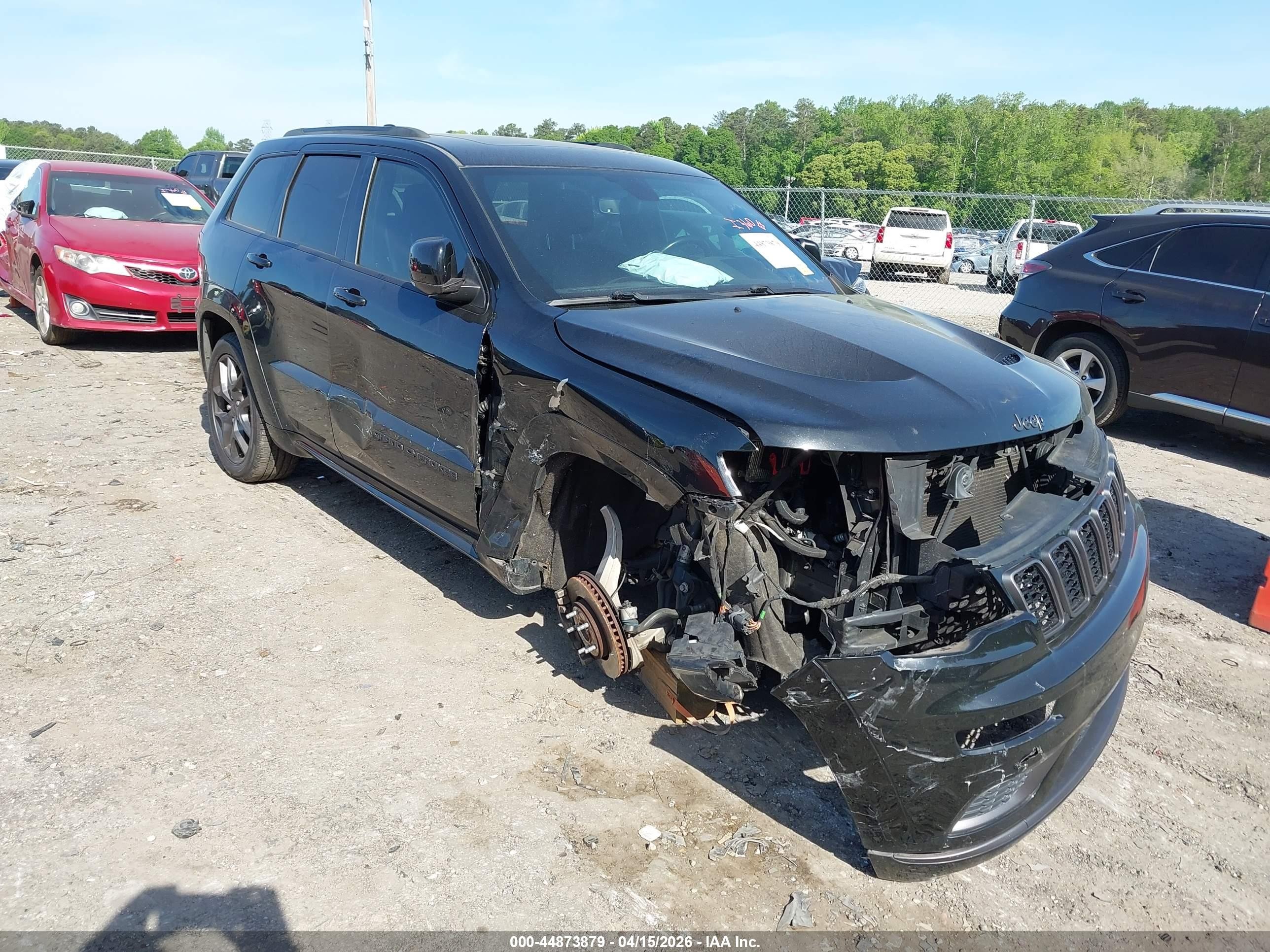 2019 Jeep Grand Cherokee Limited, VIN 1C4RJEBG9KC811051 — Side