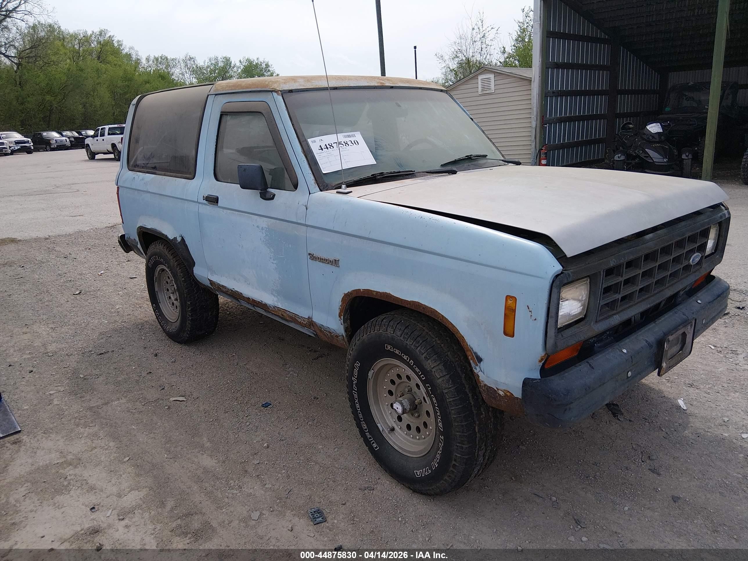 1986 Ford Bronco, VIN 1FMBU14T4GUB66575 — Front end