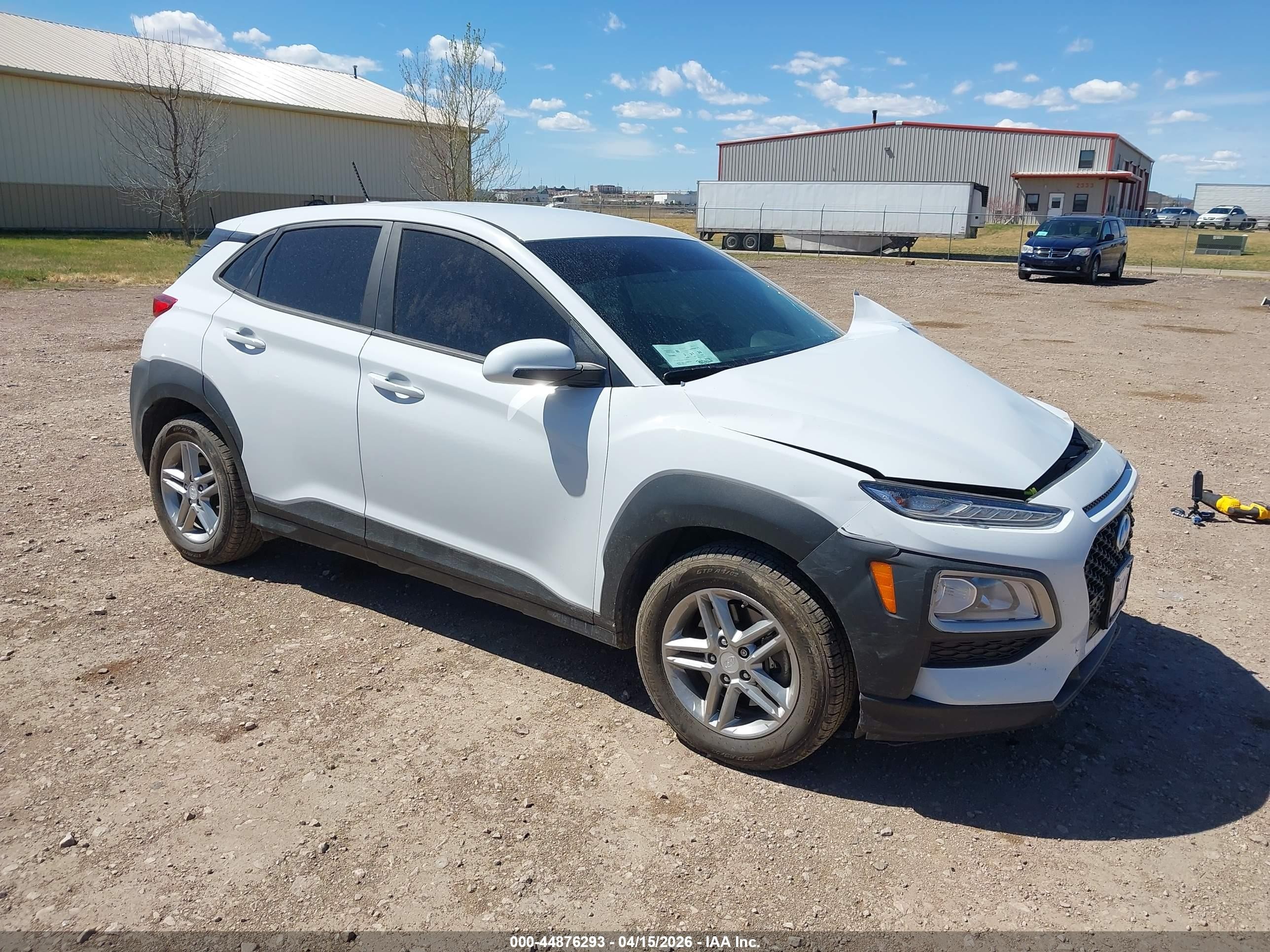 2020 Hyundai Kona SE, VIN KM8K1CAA8LU558752 — Перед