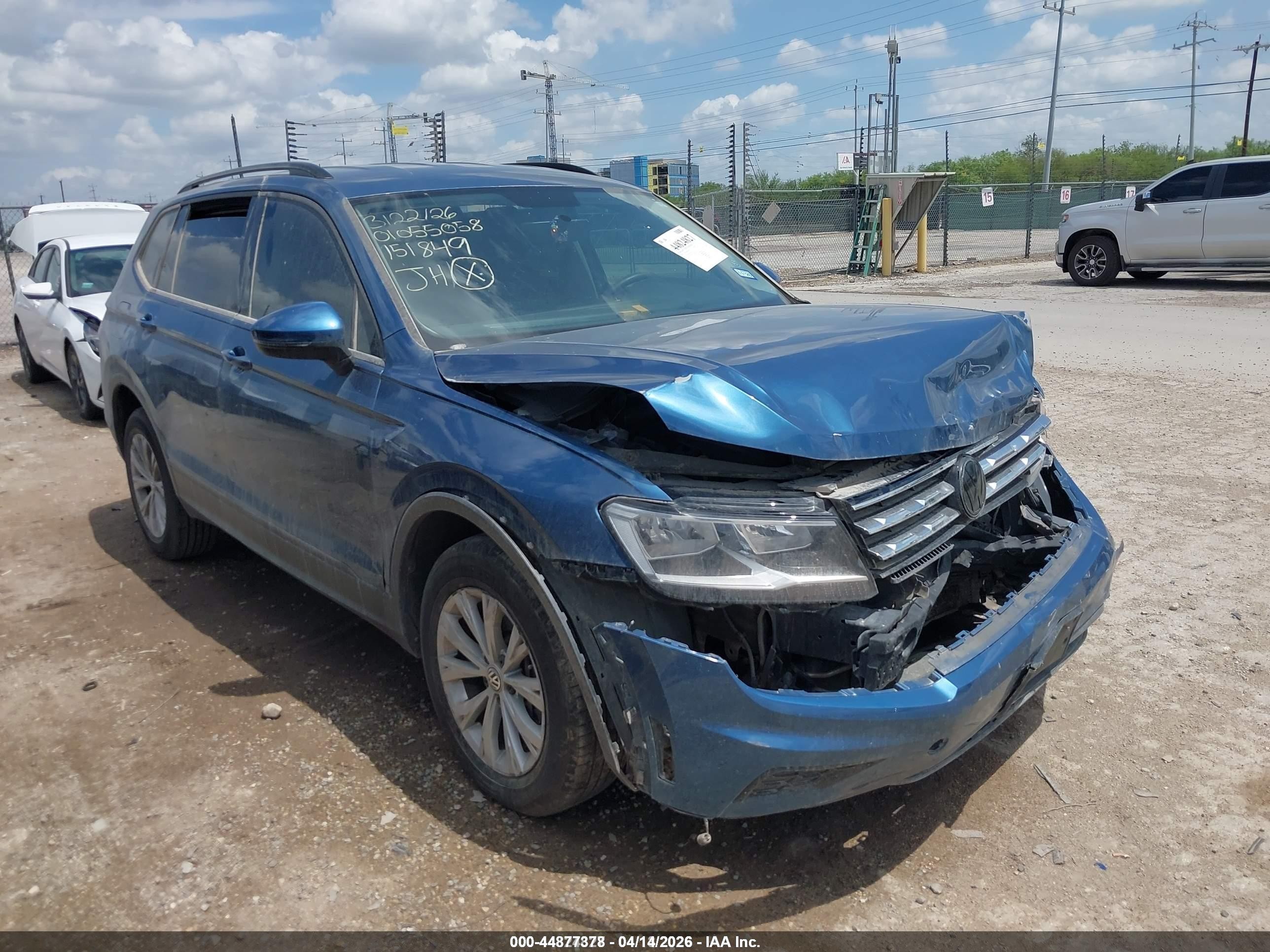 2020 Volkswagen Tiguan S, VIN 3VV1B7AX6LM151849 — Изъятие за долги