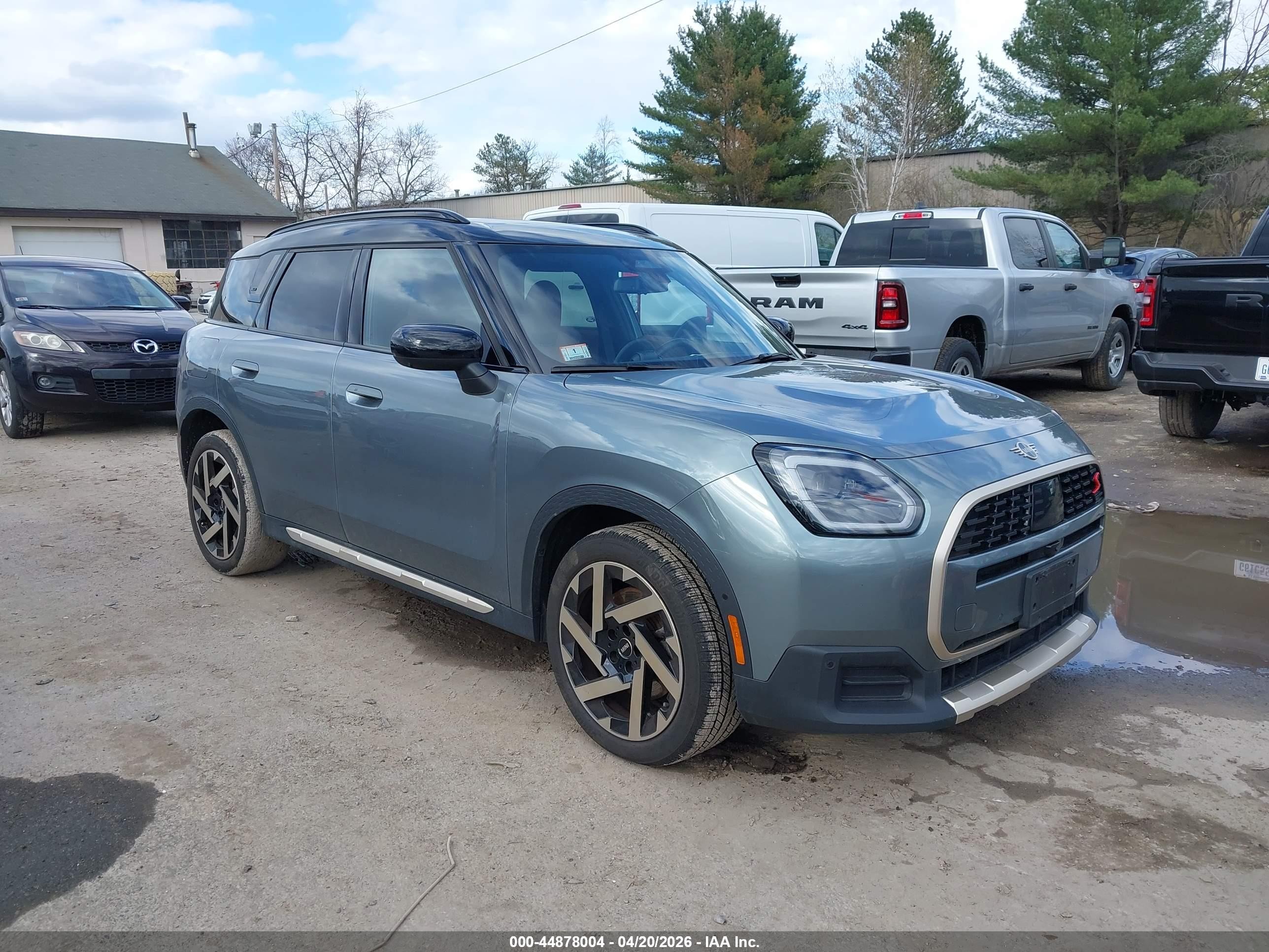 2025 MINI Countryman S, VIN WMZ23GA07S7R61177 — Rear end