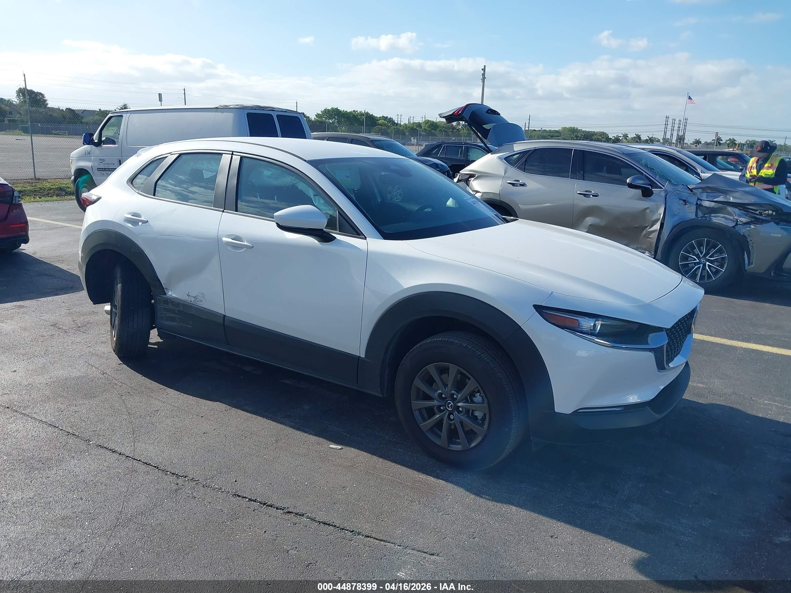 2026 Mazda CX-30 S, VIN 3MVDMBAL7TM100137 — Side