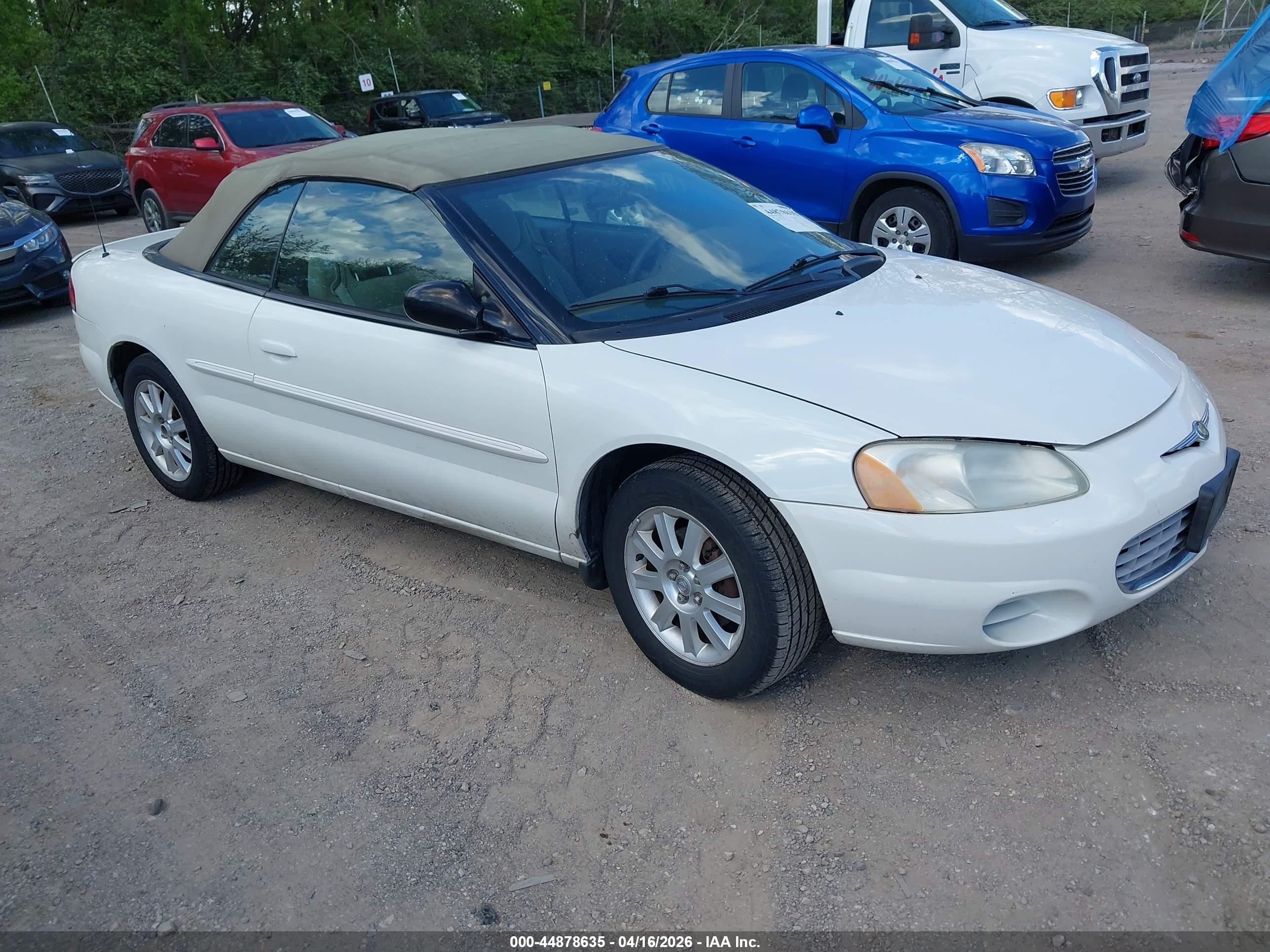 2002 Chrysler Sebring GTC, VIN 1C3EL75R12N216608 — Бок