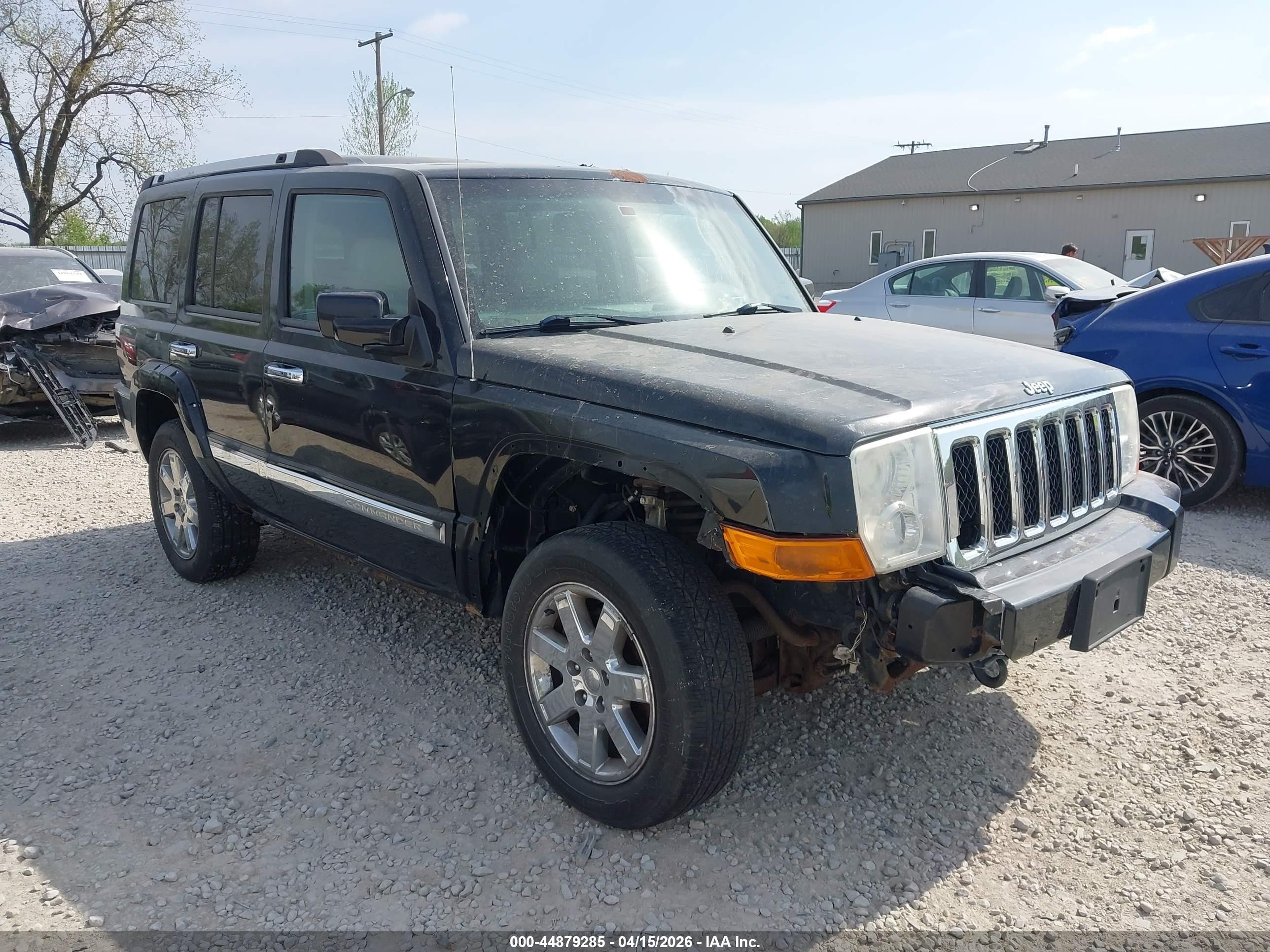 2009 Jeep Commander Overland, VIN 1J8HG68T09C513799 — Front end