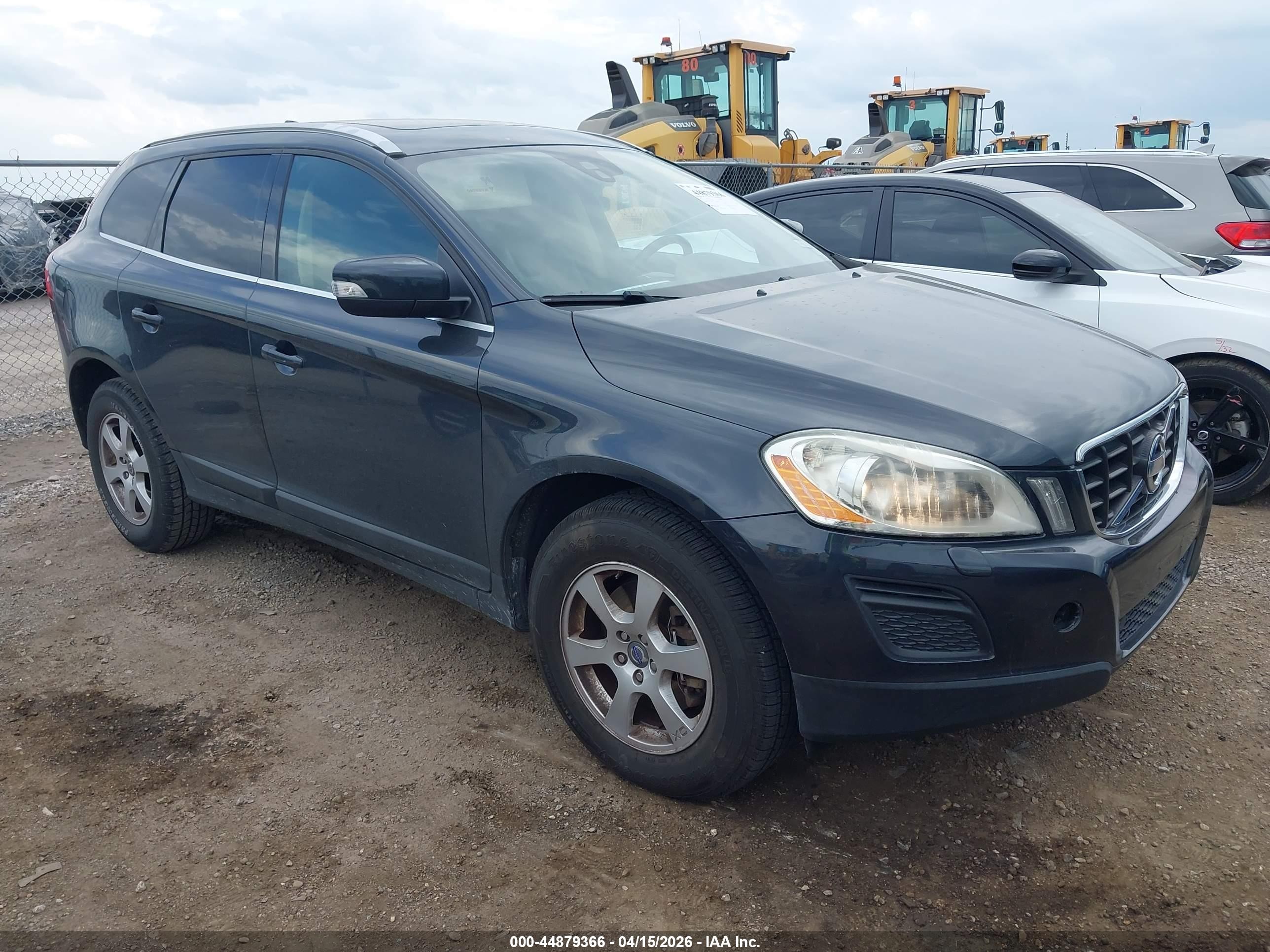 2012 Volvo XC60 3.2L, VIN YV4952DL3C2331606 — Engine fire