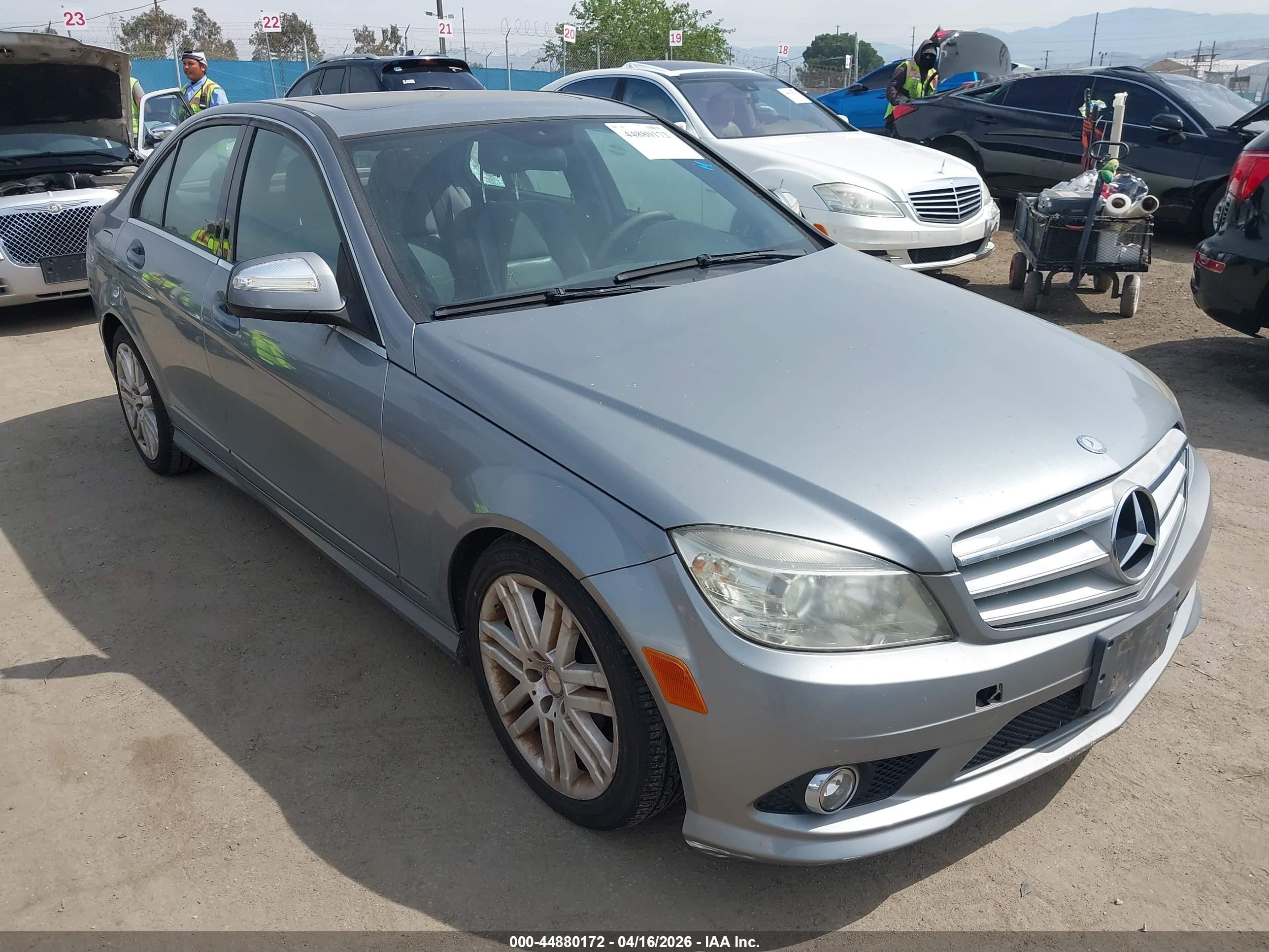 2008 Mercedes-Benz C 280 Luxury, VIN WDDGF54X18R017422 — Фото с аукциона 1 of 5