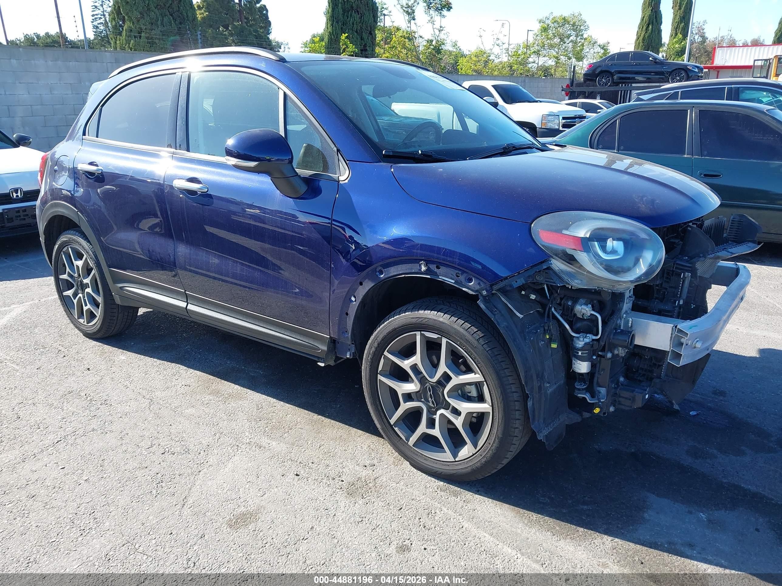 2019 FIAT 500X Urbana Edition, VIN ZFBNFYB15KP781152 — Front end