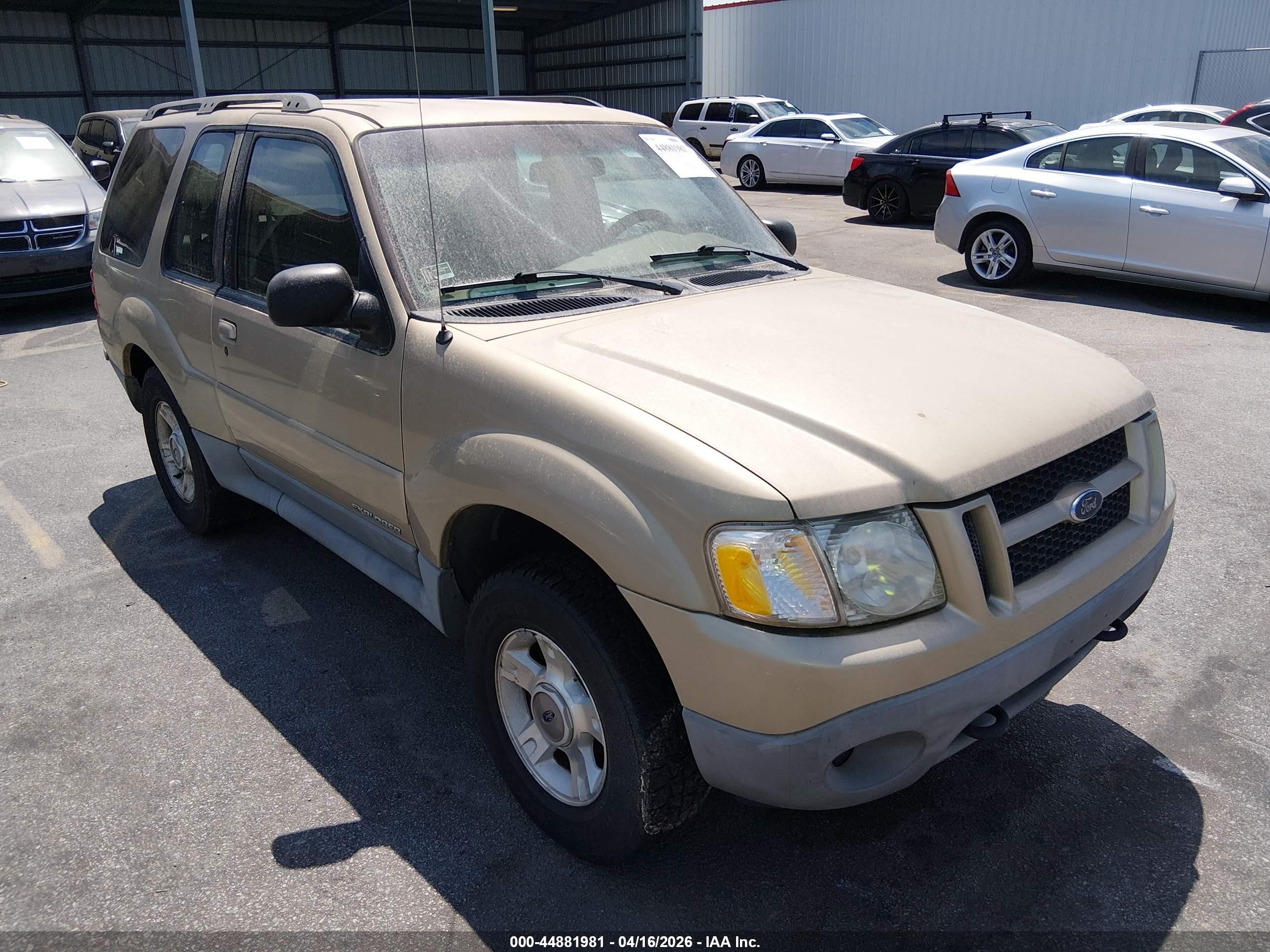 2002 Ford Explorer Sport XLS, VIN 1FMZU70E12UC59958 — Side