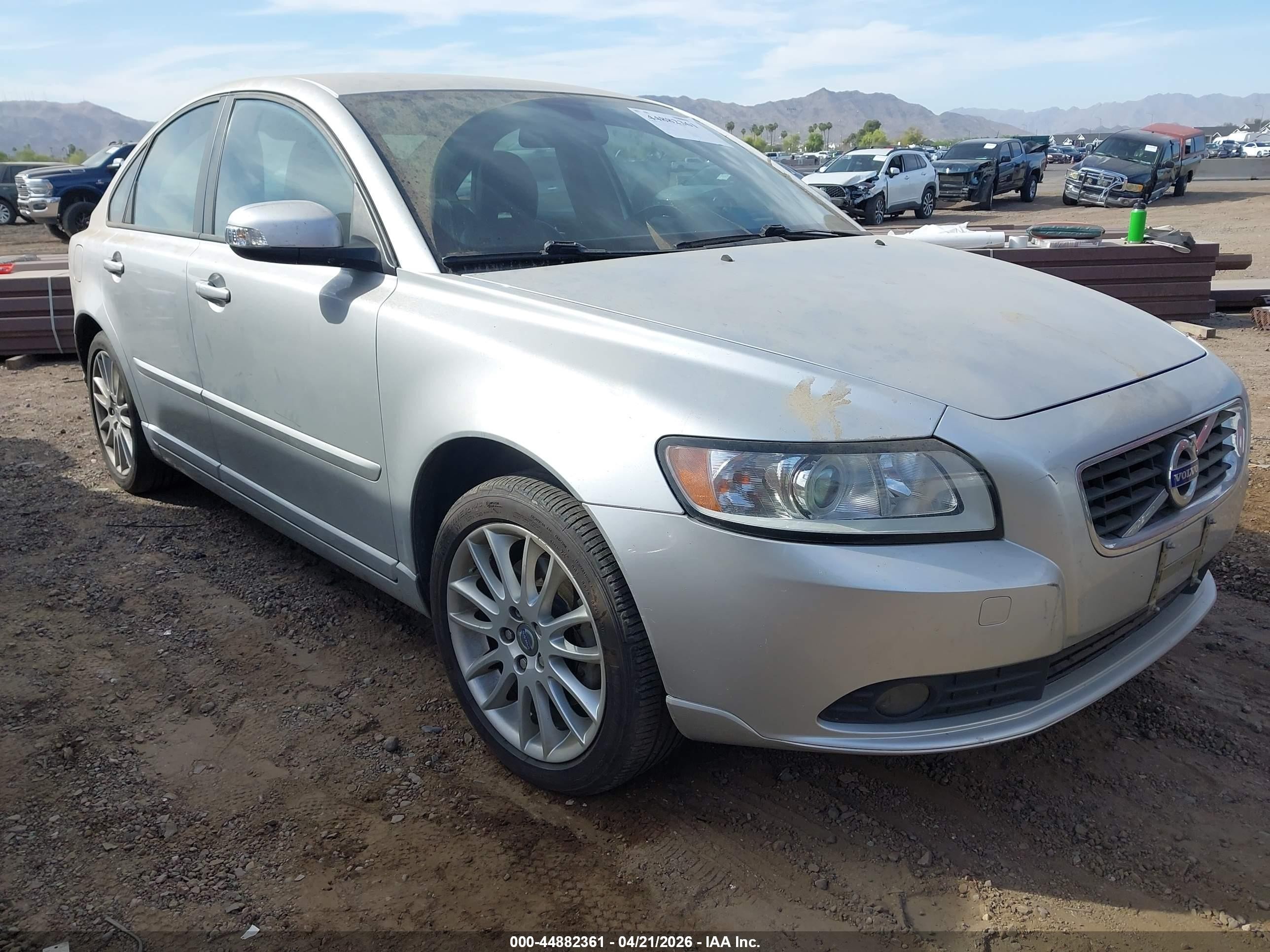2011 Volvo S40, VIN YV1672MS2B2543820 — Обычный износ