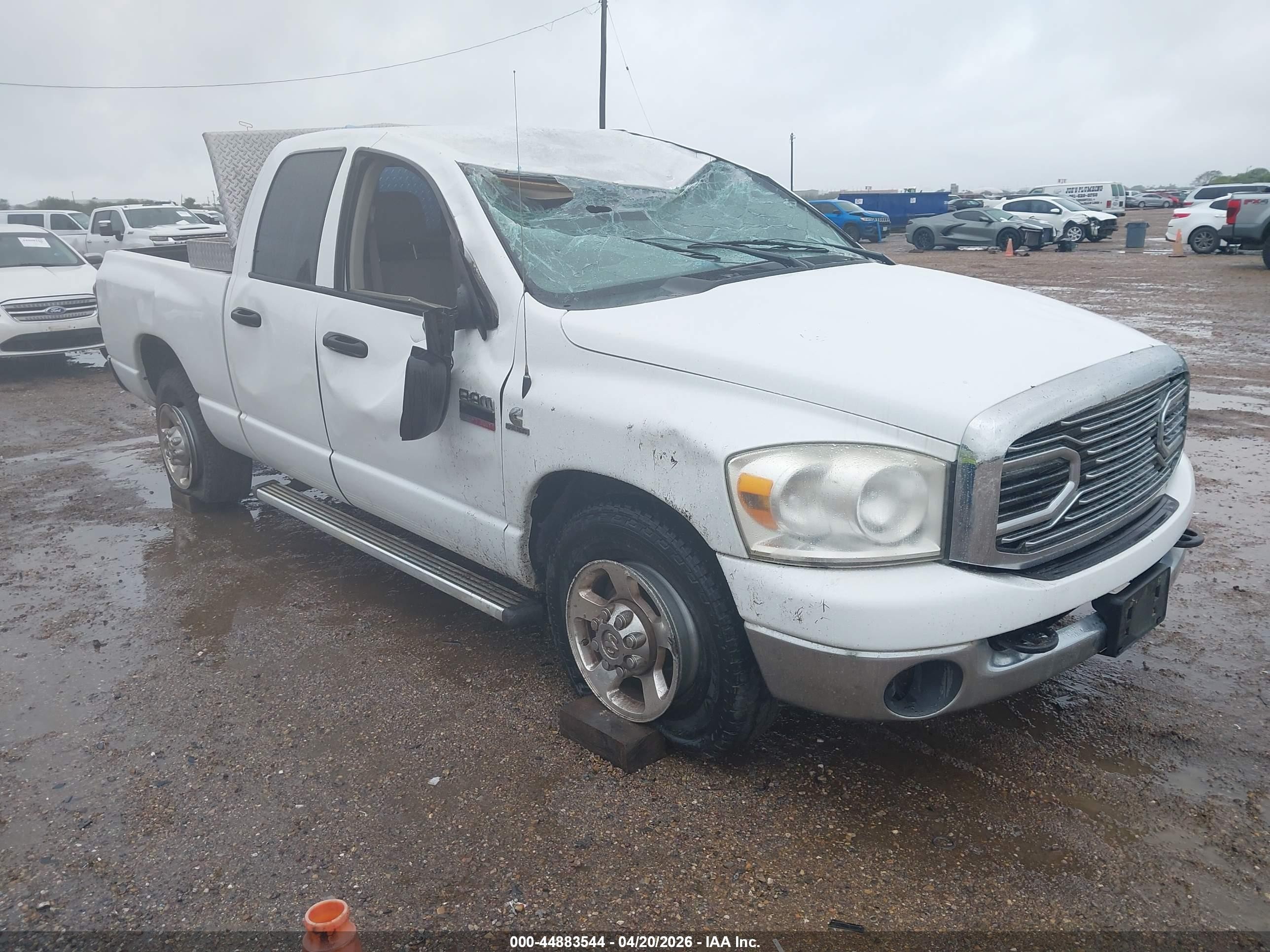 2008 Dodge 2500 SLT, VIN 3D7KR28A78G150126 — Roof