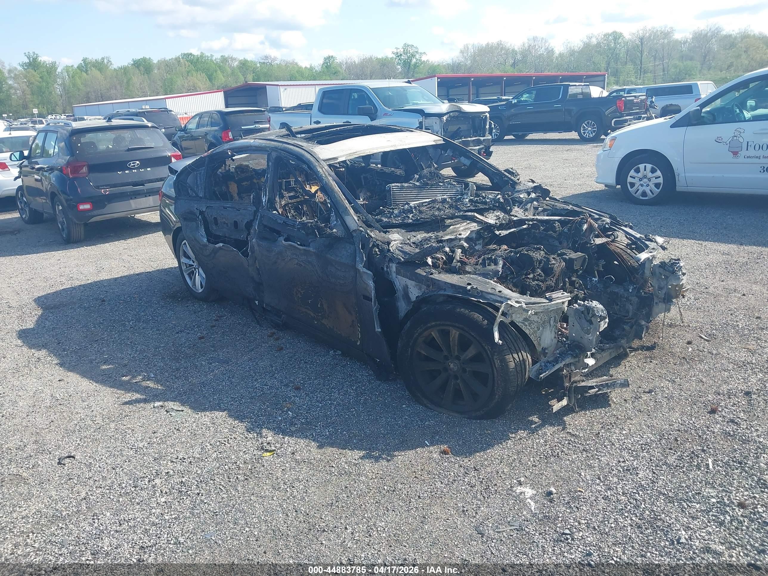 2016 BMW 5 Series 528i xDrive, VIN WBA5A7C59GG144499 — Interior fire