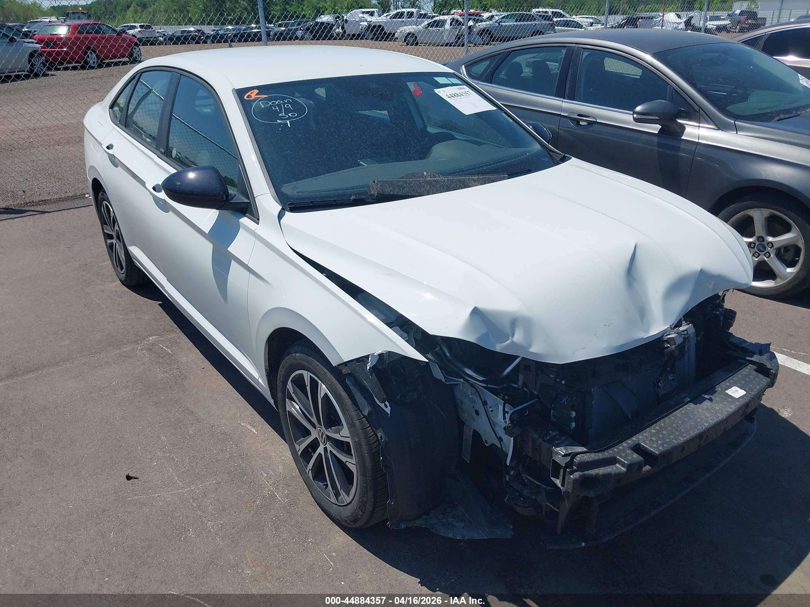 2025 Volkswagen Jetta Sport, VIN 3VWBX7BU6SM072718 — Front end