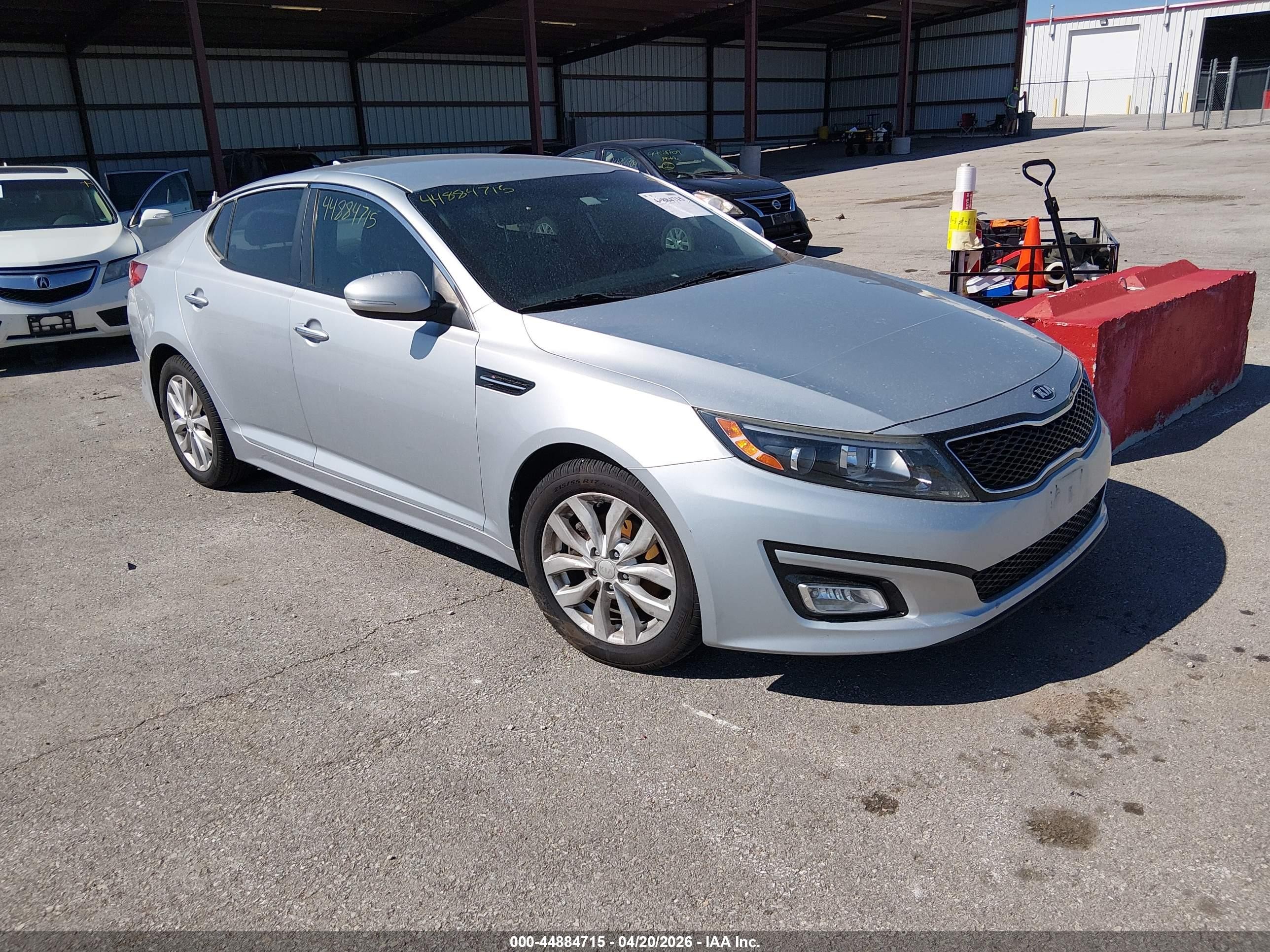 2015 Kia Optima EX, VIN 5XXGN4A78FG433754 — Storm