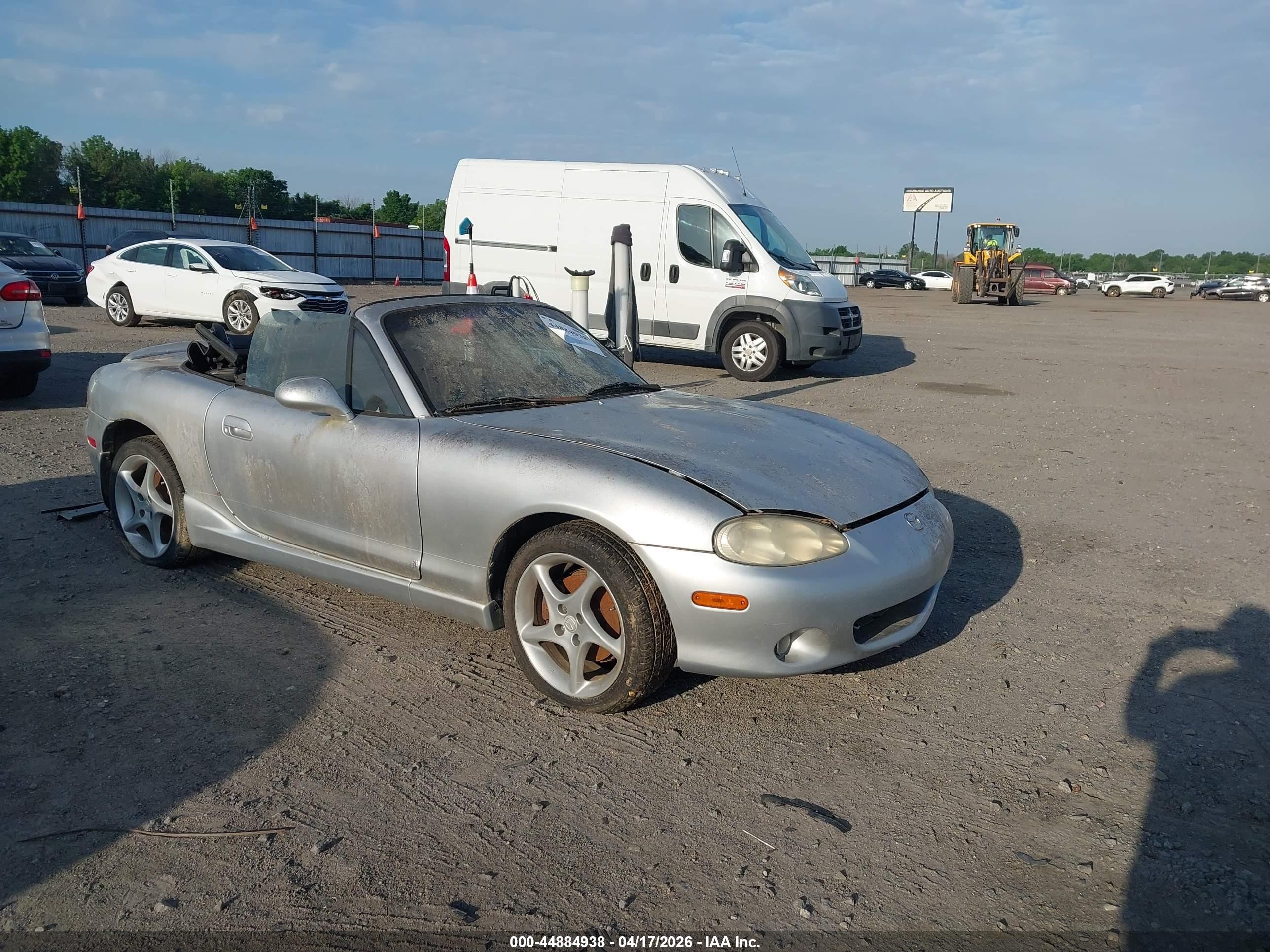 2003 Mazda MX-5 Miata Cloth, VIN JM1NB353030304793 — Normal wear
