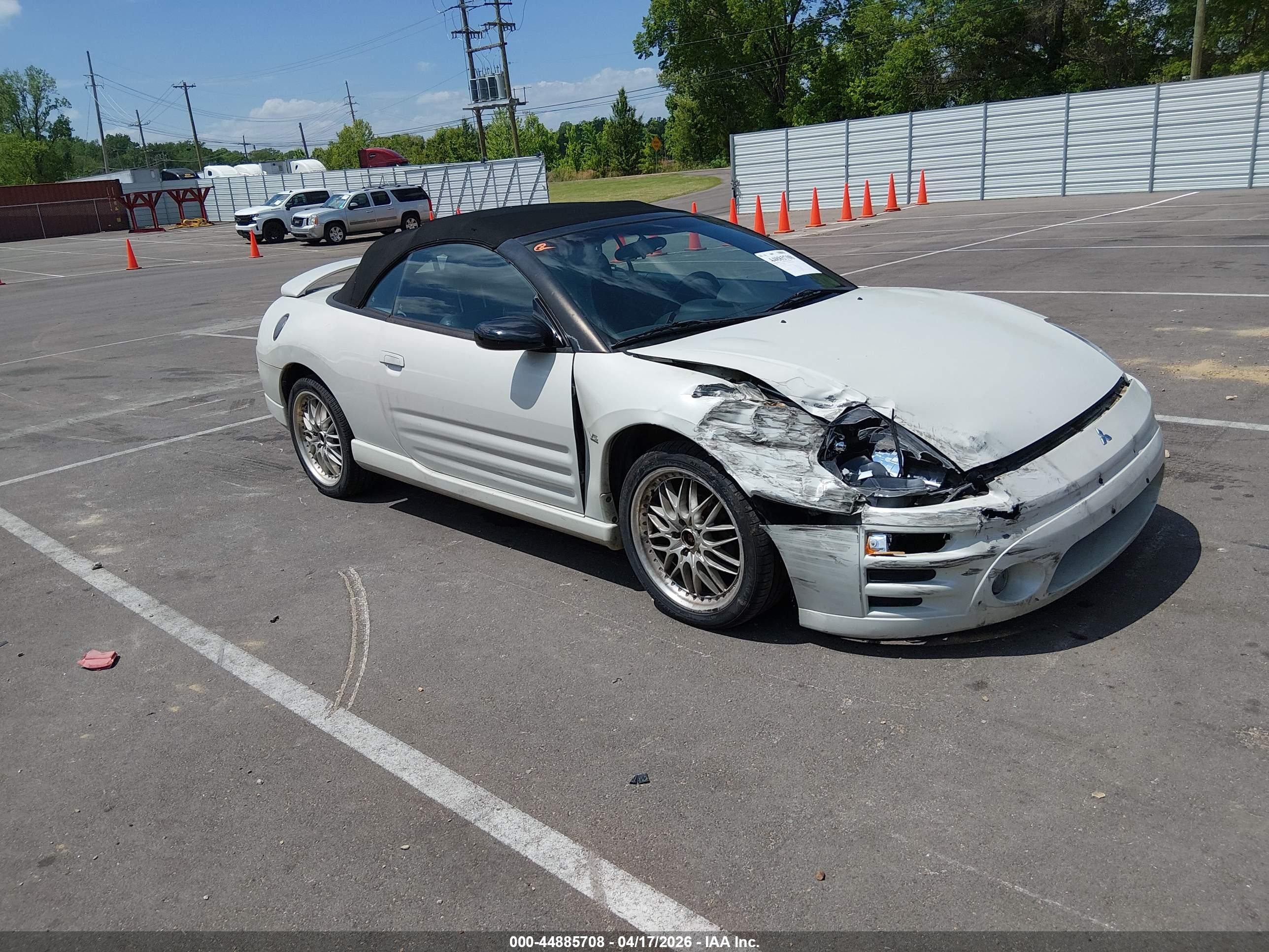 2003 Mitsubishi Eclipse GT, VIN 4A3AE55HX3E180013 — Front end