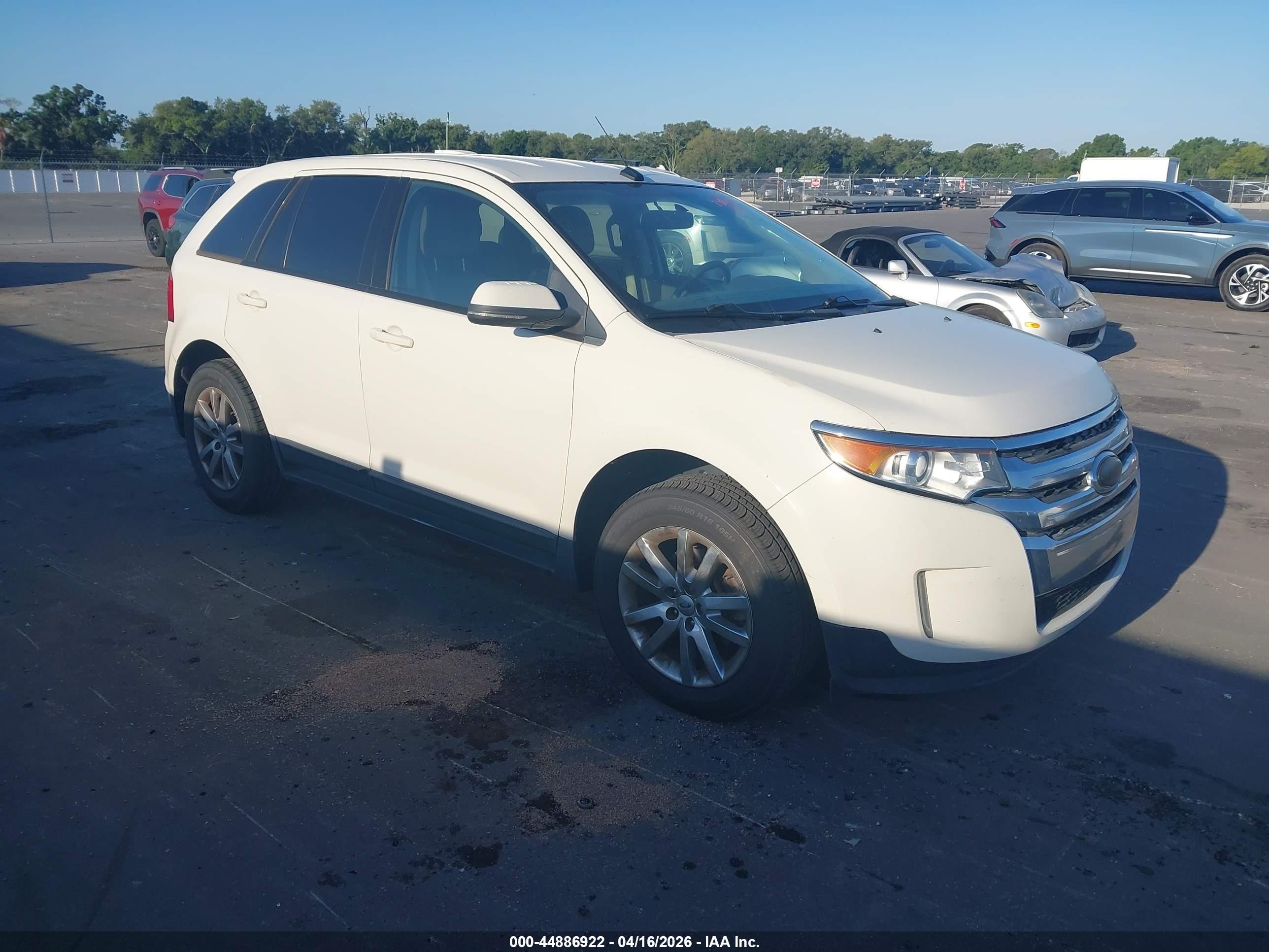2013 Ford Edge SEL, VIN 2FMDK3J99DBA94017 — Normal wear