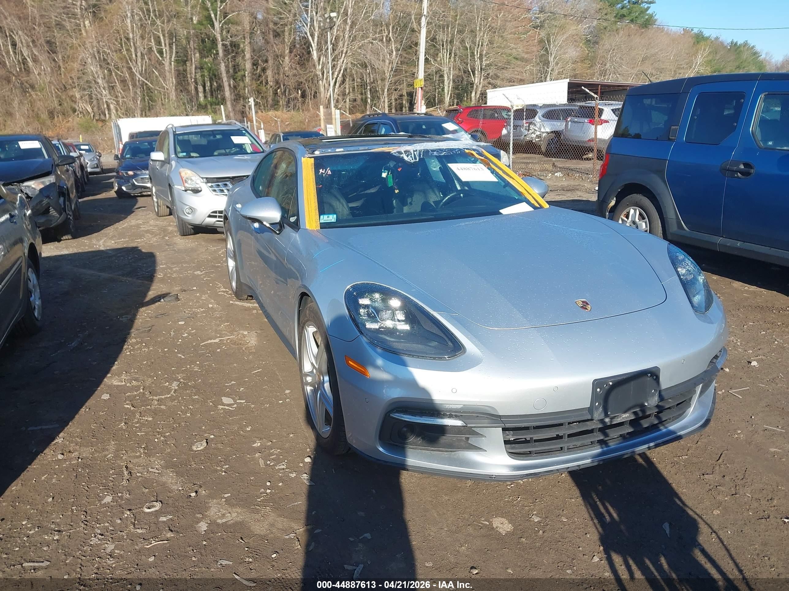 2018 Porsche Panamera, VIN WP0AA2A78JL103255 — Roof