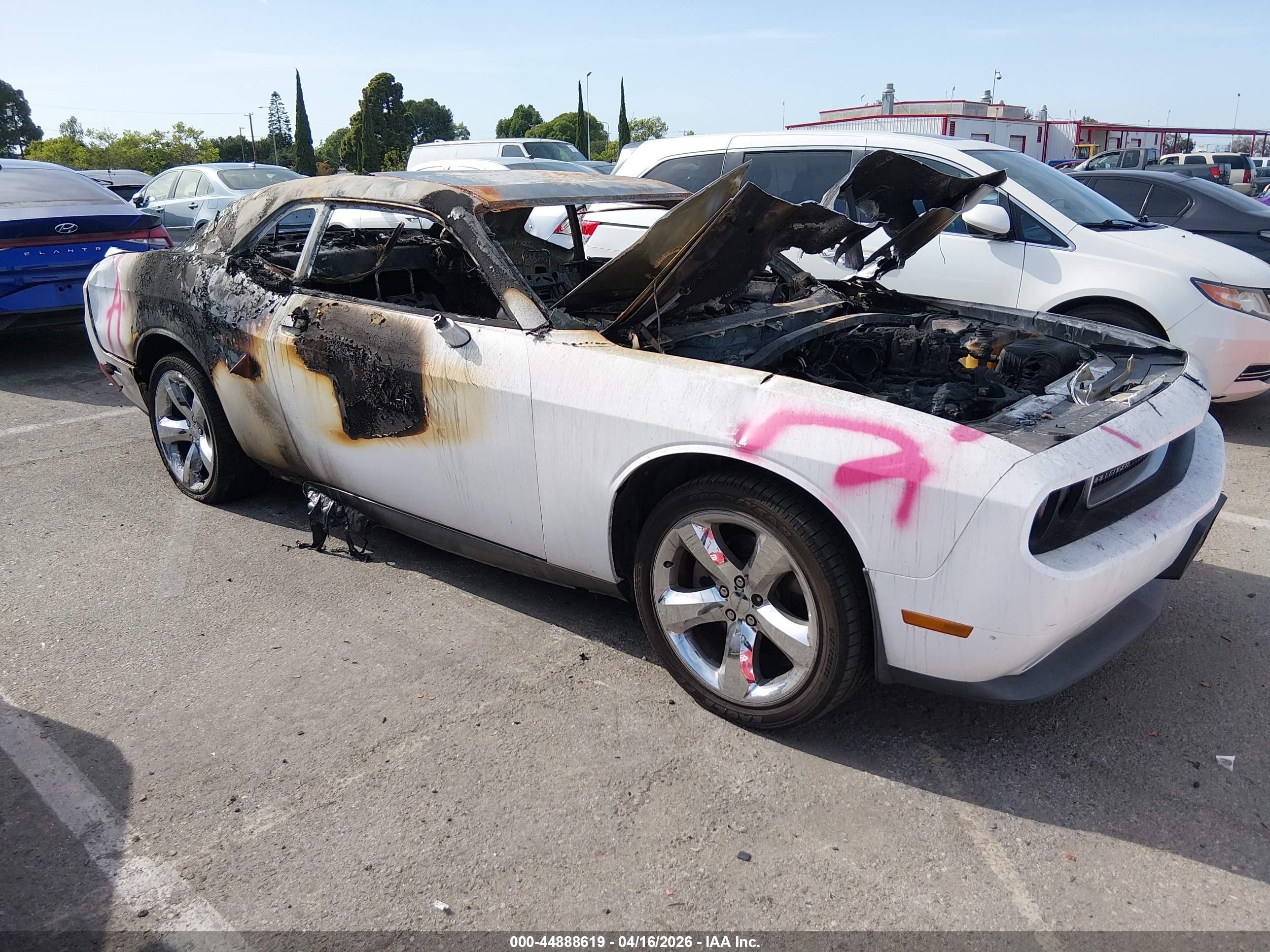 2013 Dodge Challenger SXT, VIN 2C3CDYAG8DH617633 — Interior fire