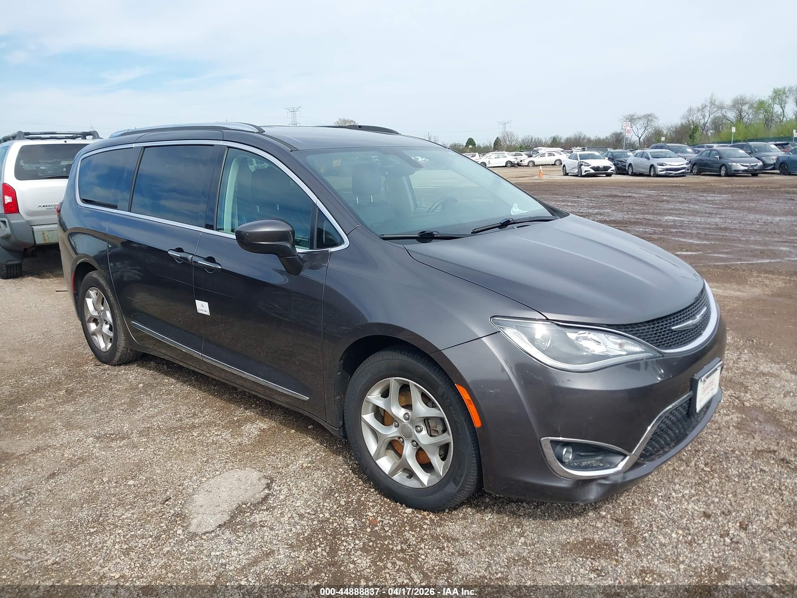 2017 Chrysler Pacifica Touring L Plus, VIN 2C4RC1EG1HR541795 — Water / flood