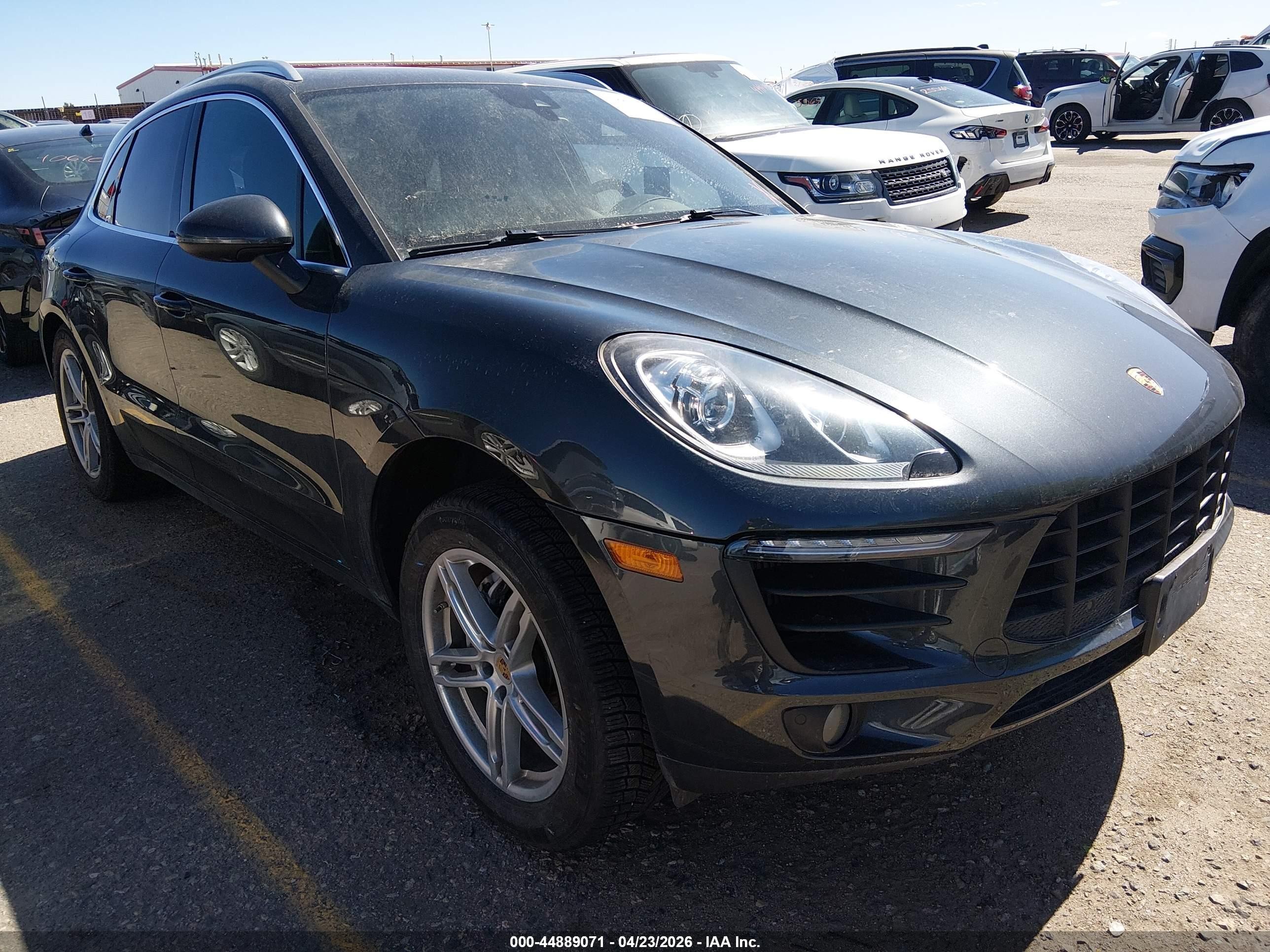 2017 Porsche Macan S, VIN WP1AB2A52HLB10027 — Rear end