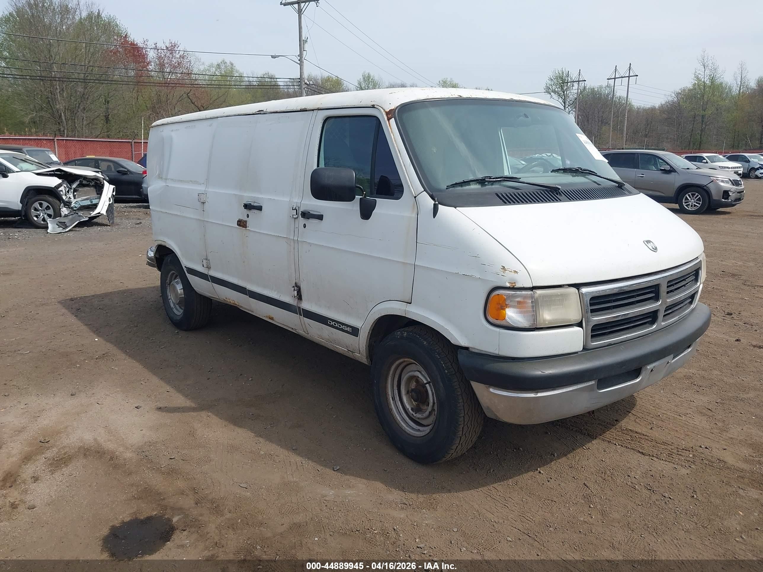 1997 Dodge Cargo, VIN 2B7HB21Y8VK521308 — Side