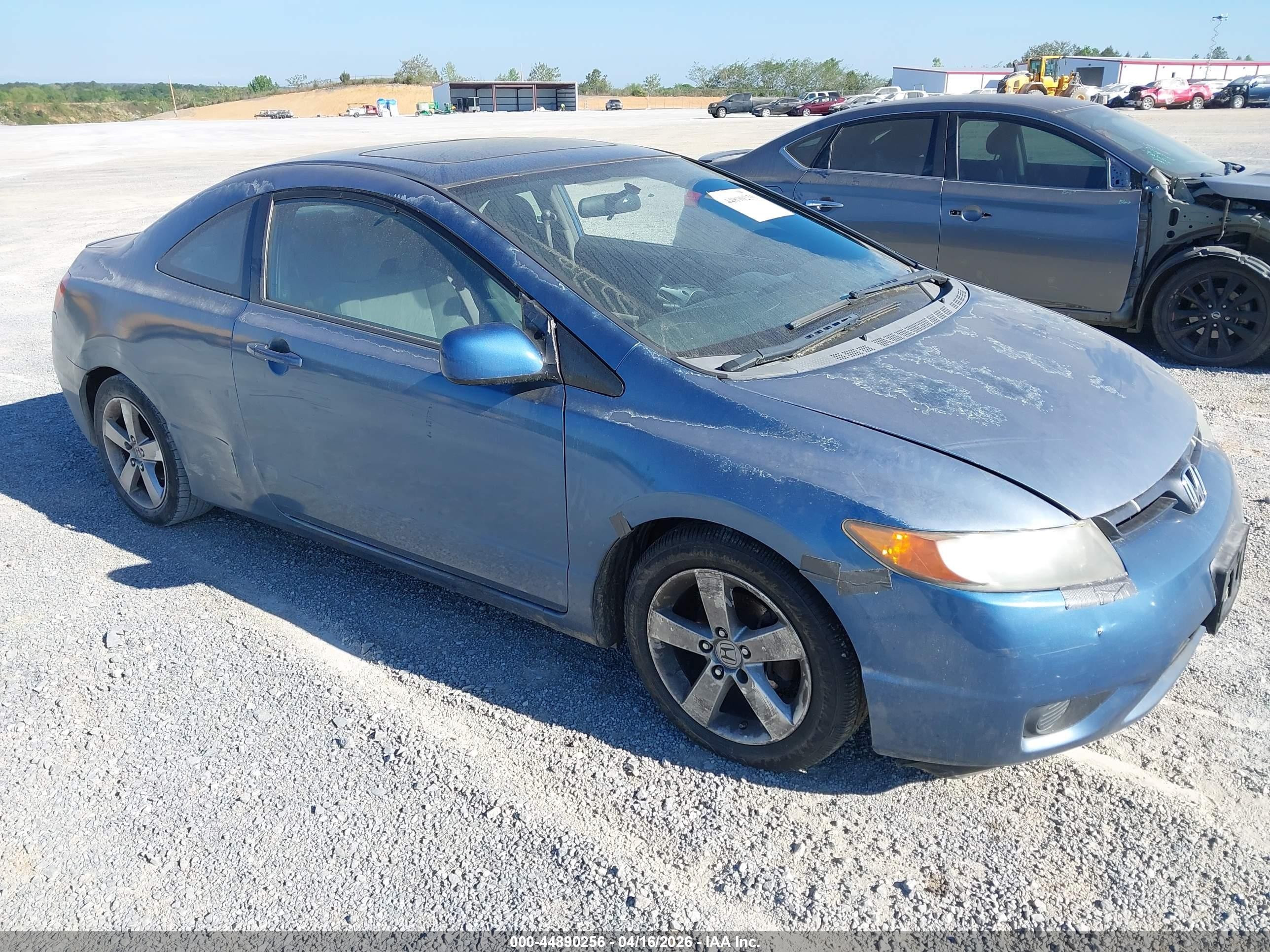 2008 Honda Civic EX, VIN 2HGFG12858H507211 — Фото с аукциона 1 of 5