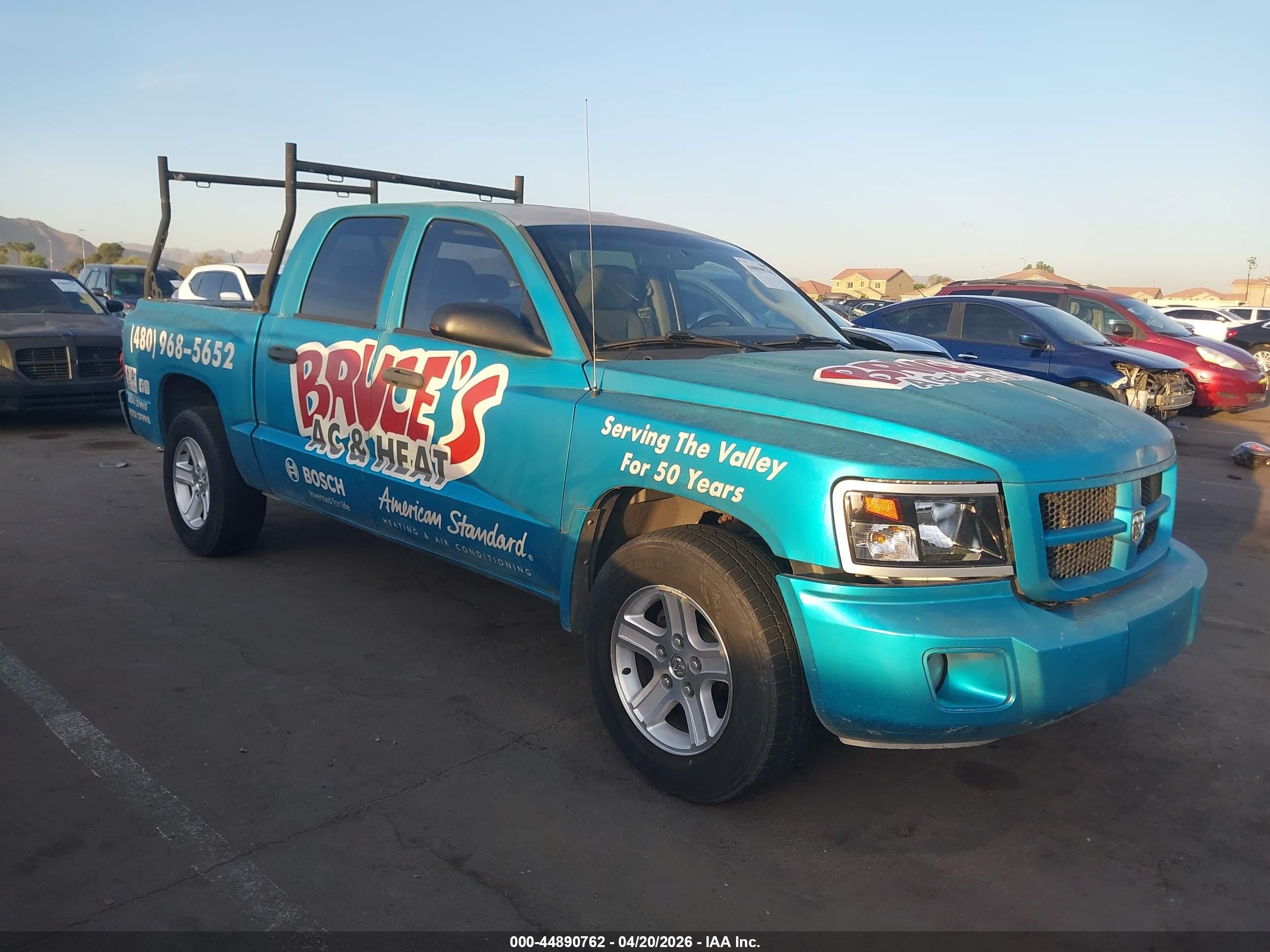 2011 Ram Dakota Big Horn, VIN 1D7RE3GK6BS606420 — Front end