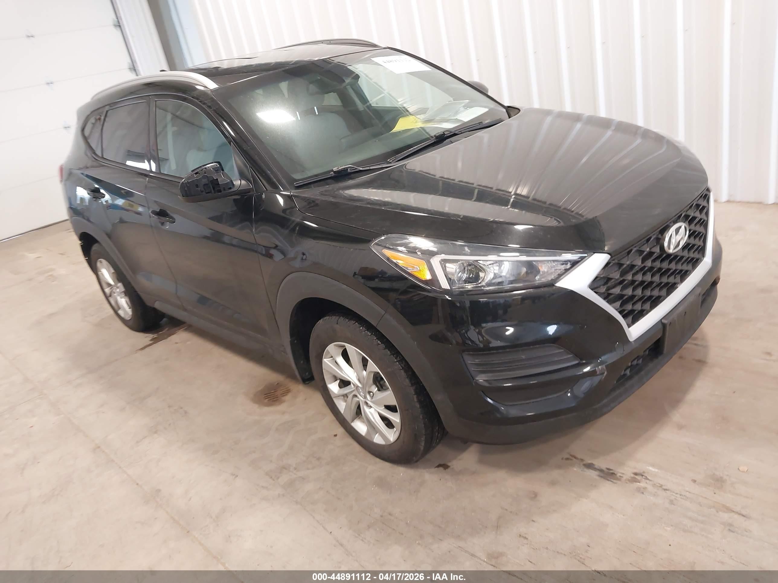 2019 Hyundai Tucson Value, VIN KM8J3CA48KU917189 — Rear end