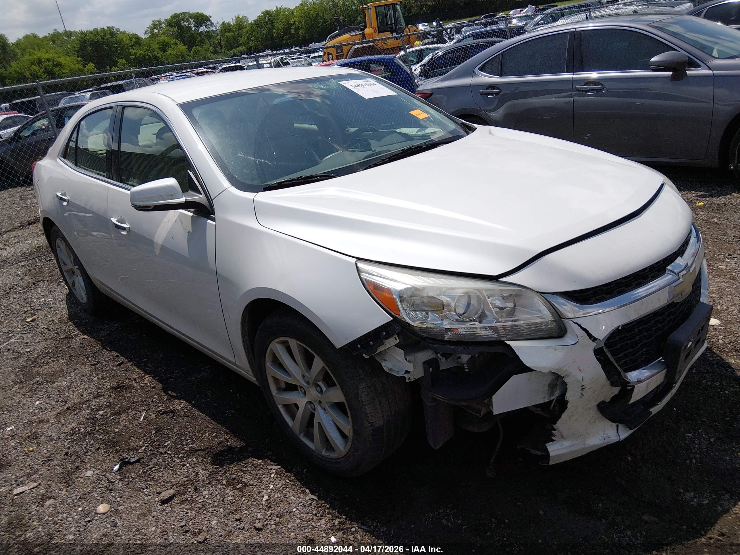 2015 Chevrolet Malibu LTZ, VIN 1G11F5SL9FU147841 — Front end