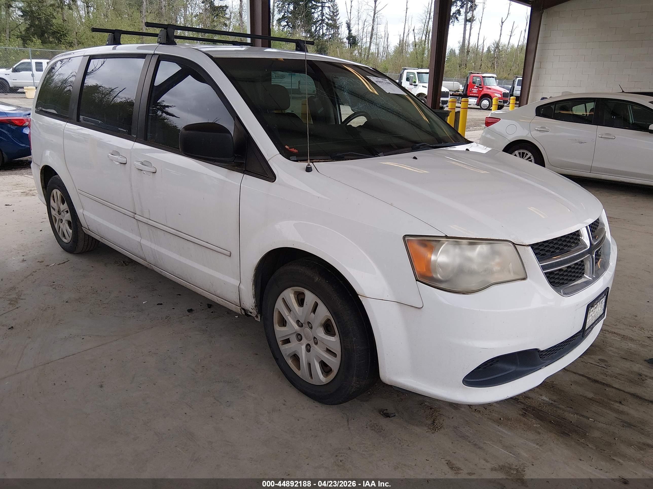 2014 Dodge Grand Caravan SE, VIN 2C4RDGBG0ER145521 — Vandalism