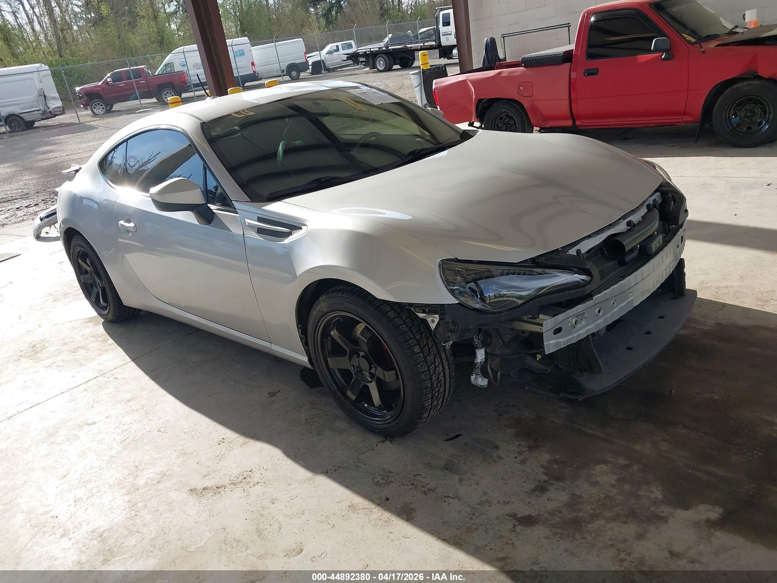 2014 Subaru BRZ Limited, VIN JF1ZCAC18E9603618 — Front end