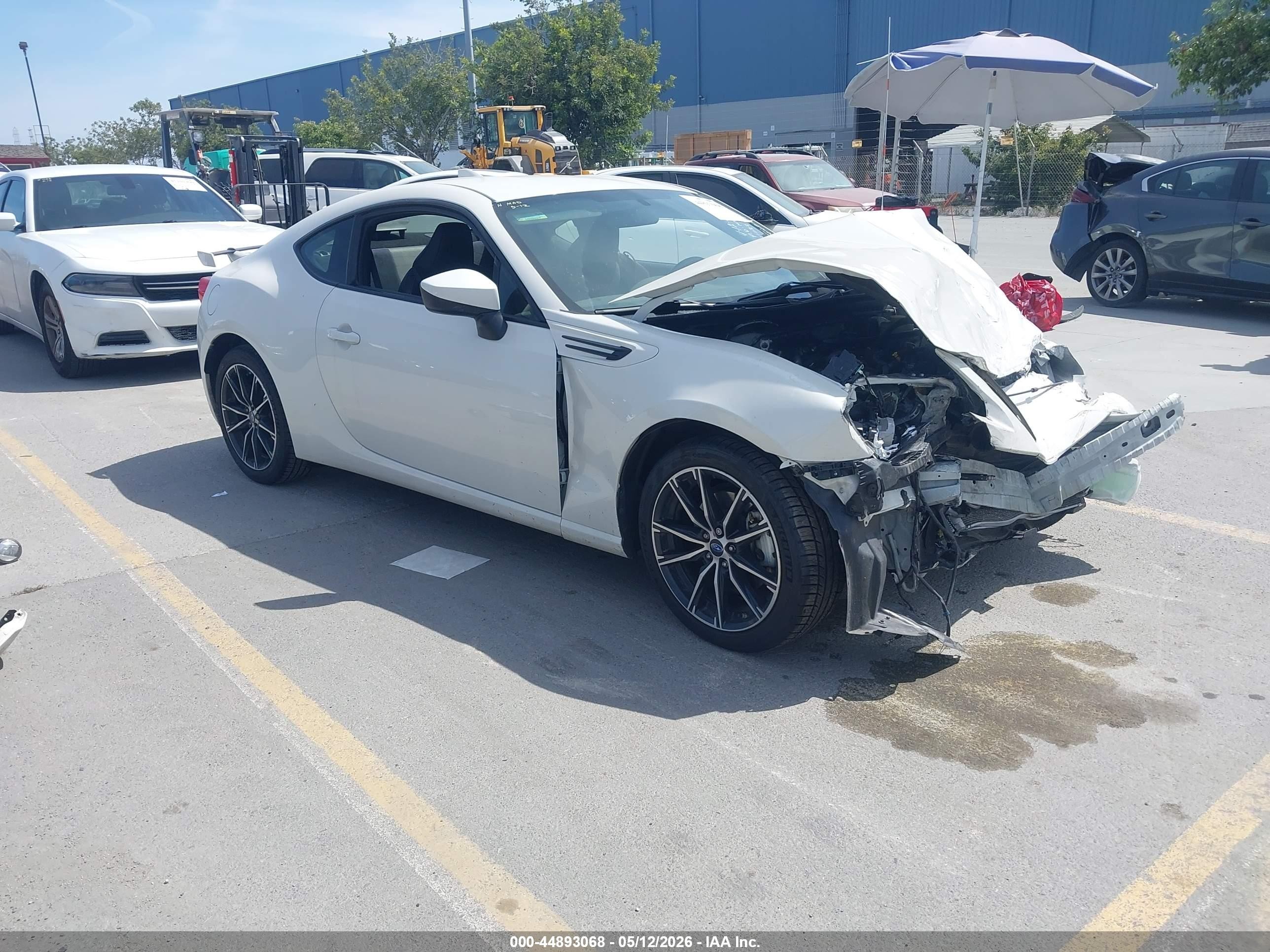2020 Subaru BRZ Limited, VIN JF1ZCAC14L9703793 — Перед