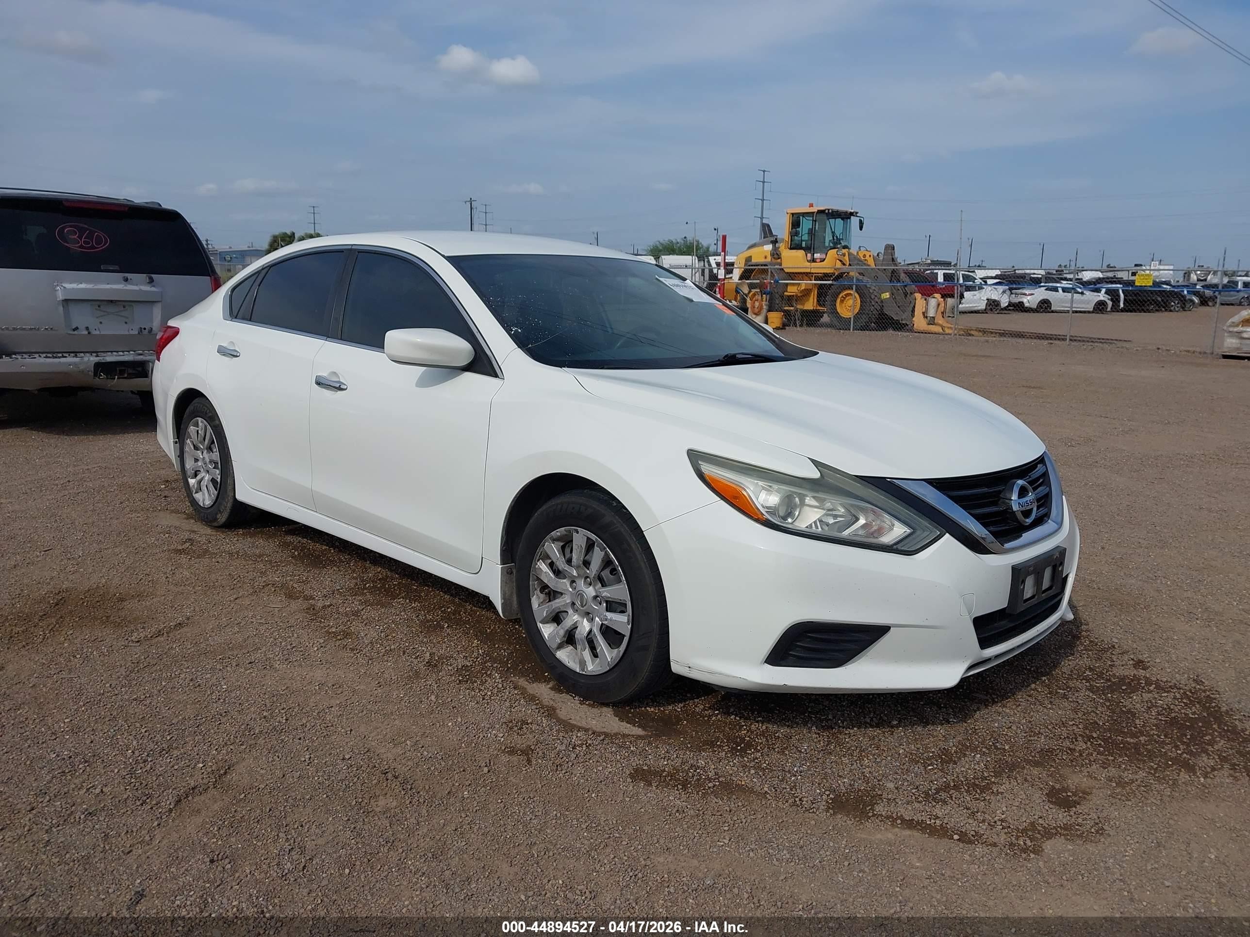 2017 Nissan Altima S, VIN 1N4AL3AP0HC256180 — Repossession